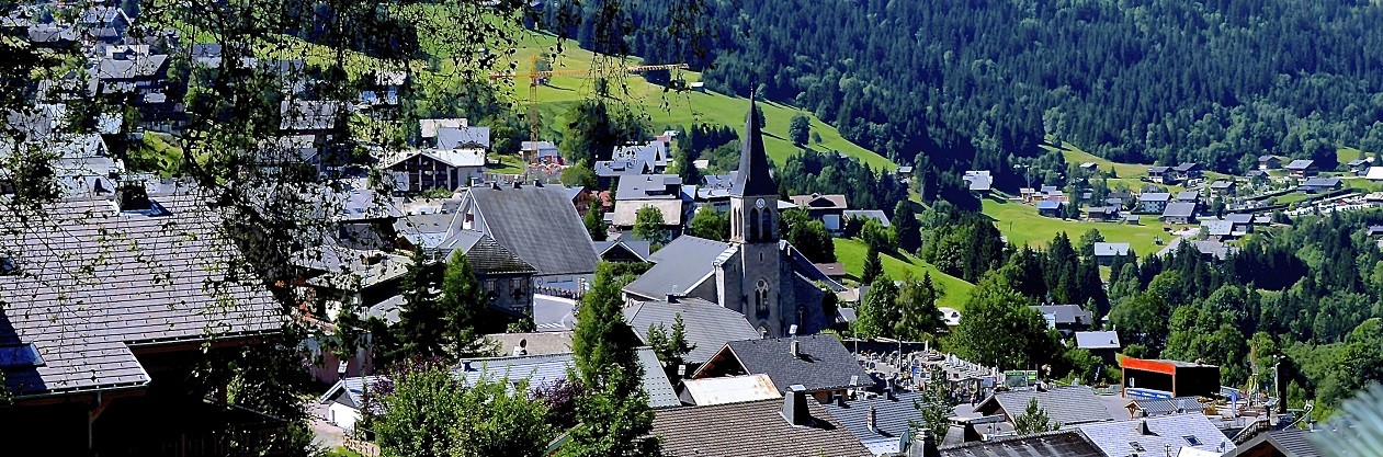Charming village of Chatel in Summer ©JFVuarand