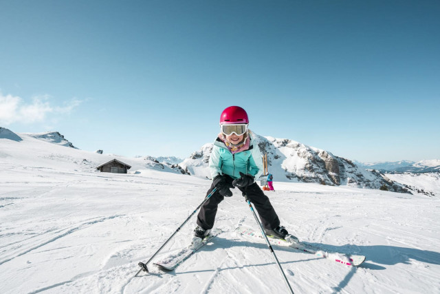 Book your ski lessons at the same as your accommodation in Chatel