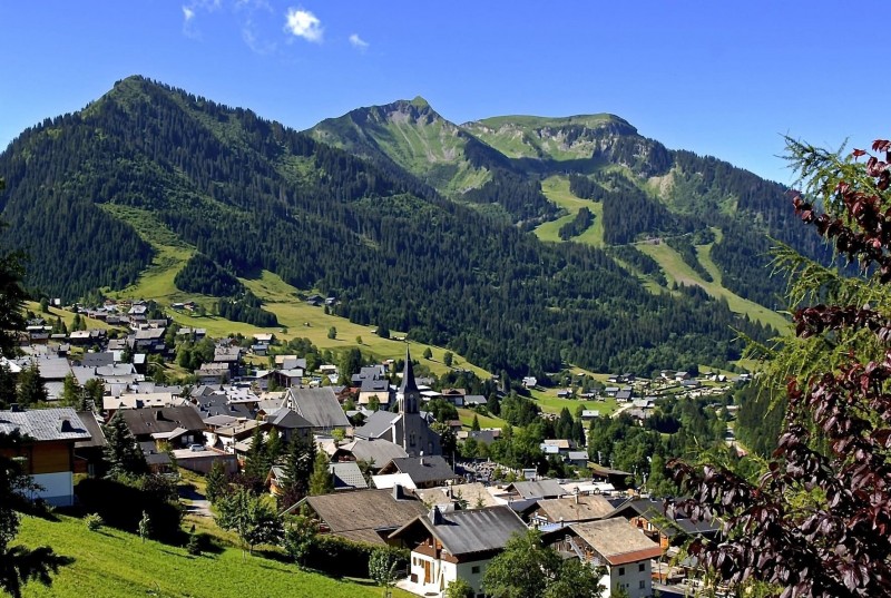 Explore Chatel in Summer