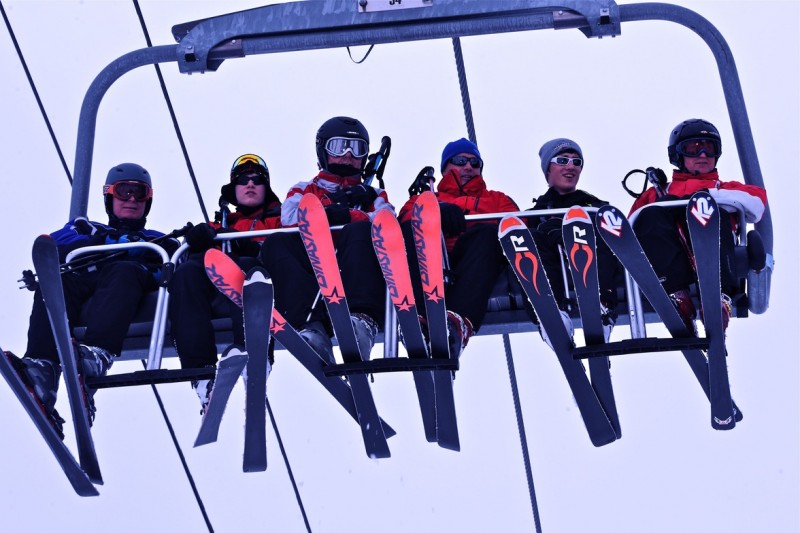Groupe de skieurs en séjour à Châtel 