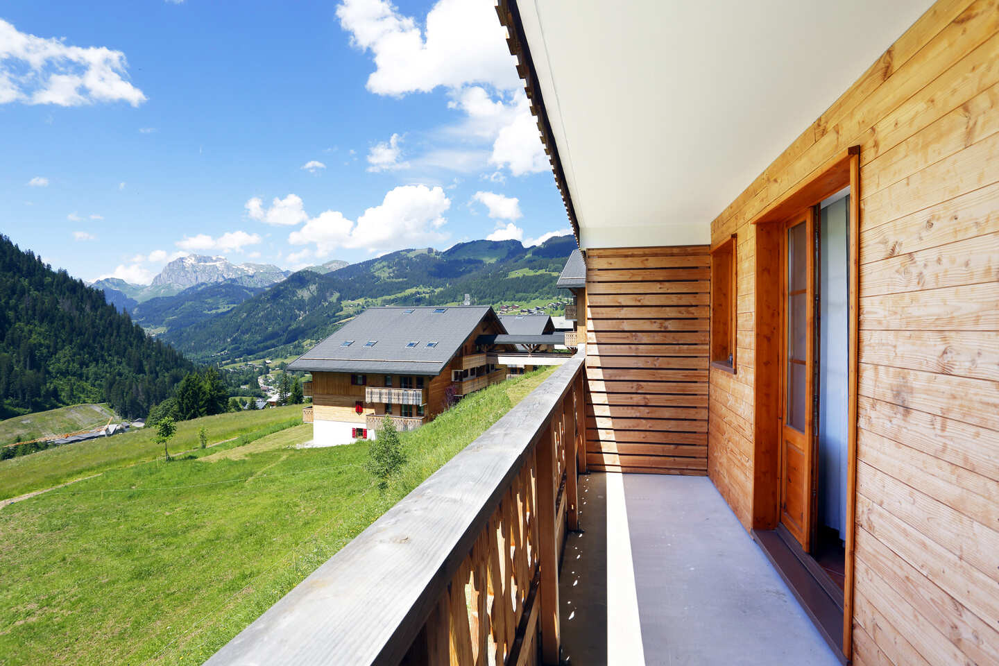 Le Grand Lodge Châtel, summer view