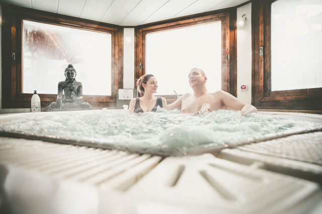 Hotel Fleur de Neige Châtel bain à bulle