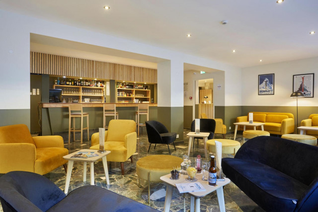 Hotel Les Eaux-Vives Chatel Bar