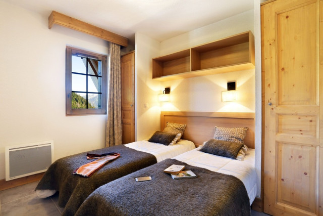 Le Grand Ermitage Châtel, residence with services, bedroom