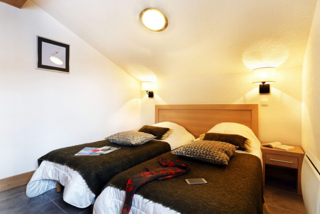 Le Grand Ermitage Châtel, residence with services, twin room
