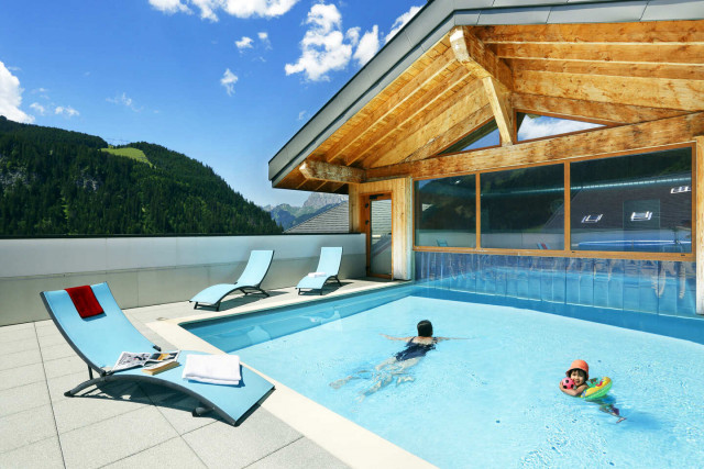 Le Grand Lodge Châtel, residence with pool
