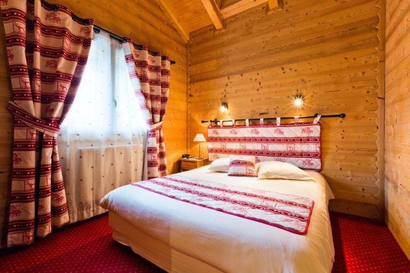 hotel booking le tremplin chatel ski bike 