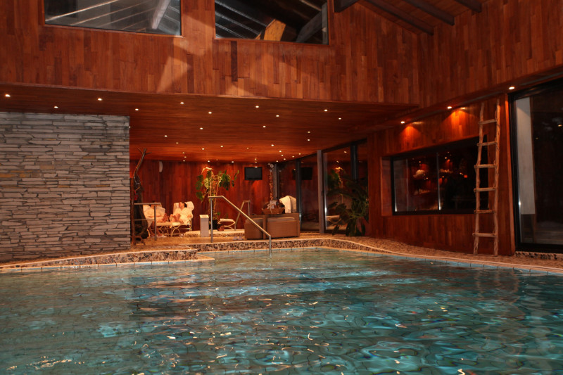 Hôtel SPA Macchi piscine, Centre Châtel