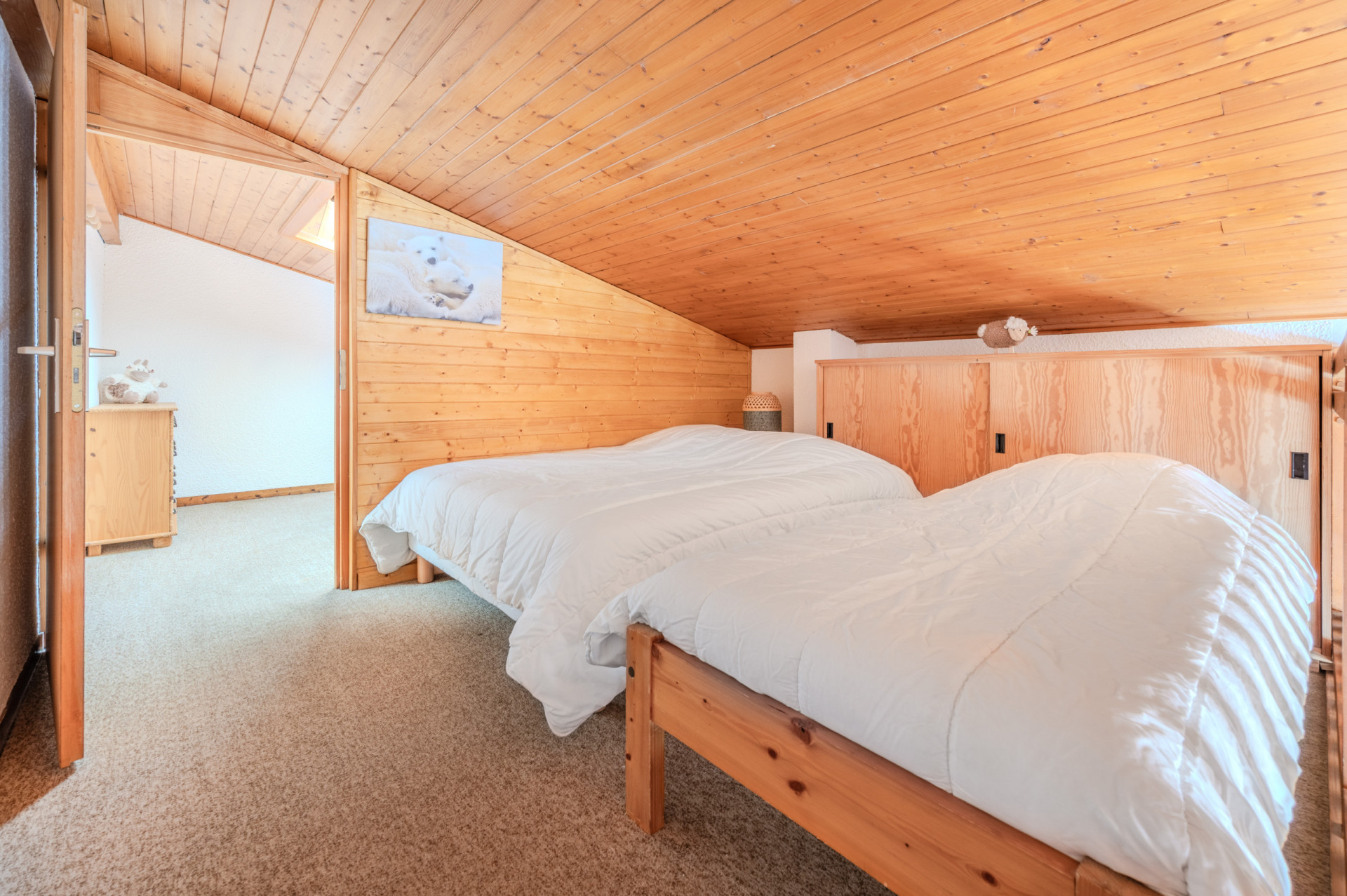241212_ALPVISIONFrance-AppartementChatel-AlpenlakeAP117_chambre-b1