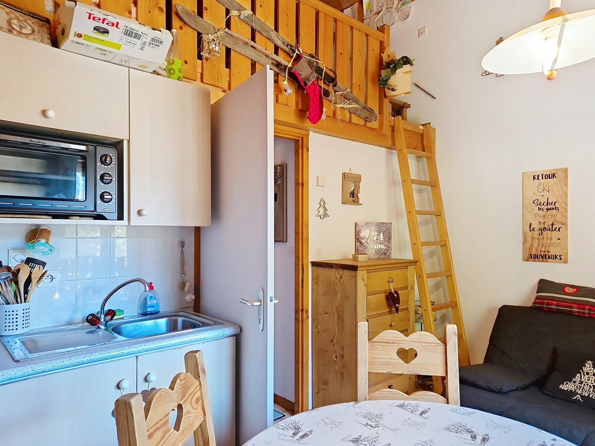 fa18_000051 fa18_000051