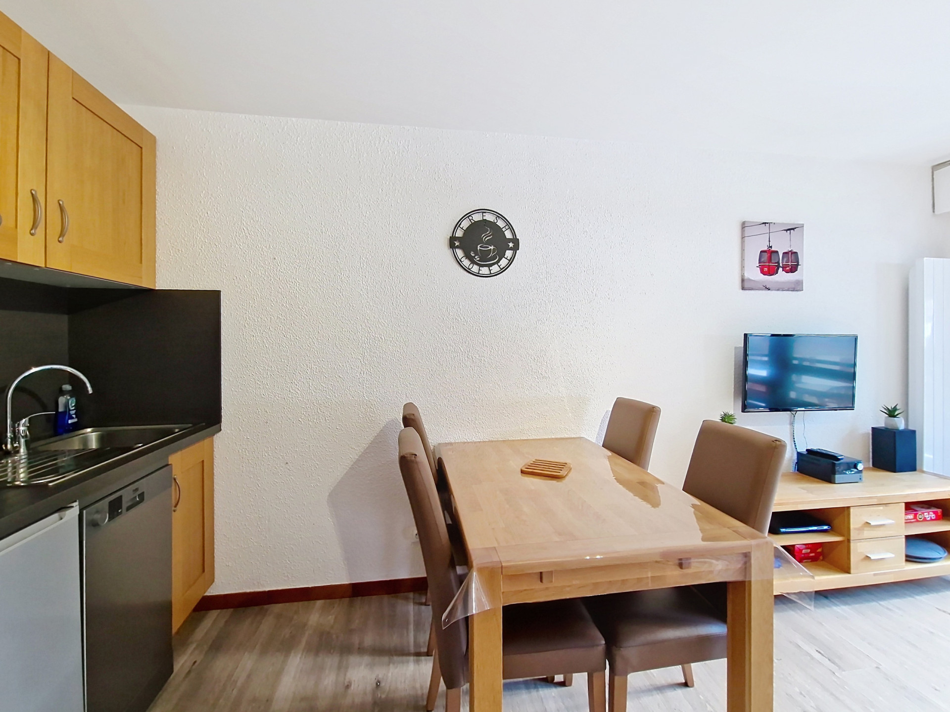 psb204_000061 psb204_000061