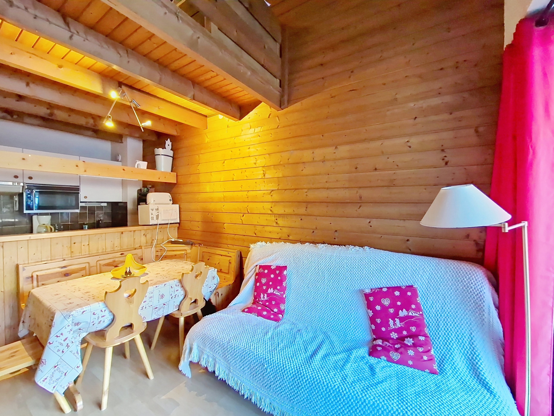 ml184_000081 ml184_000081