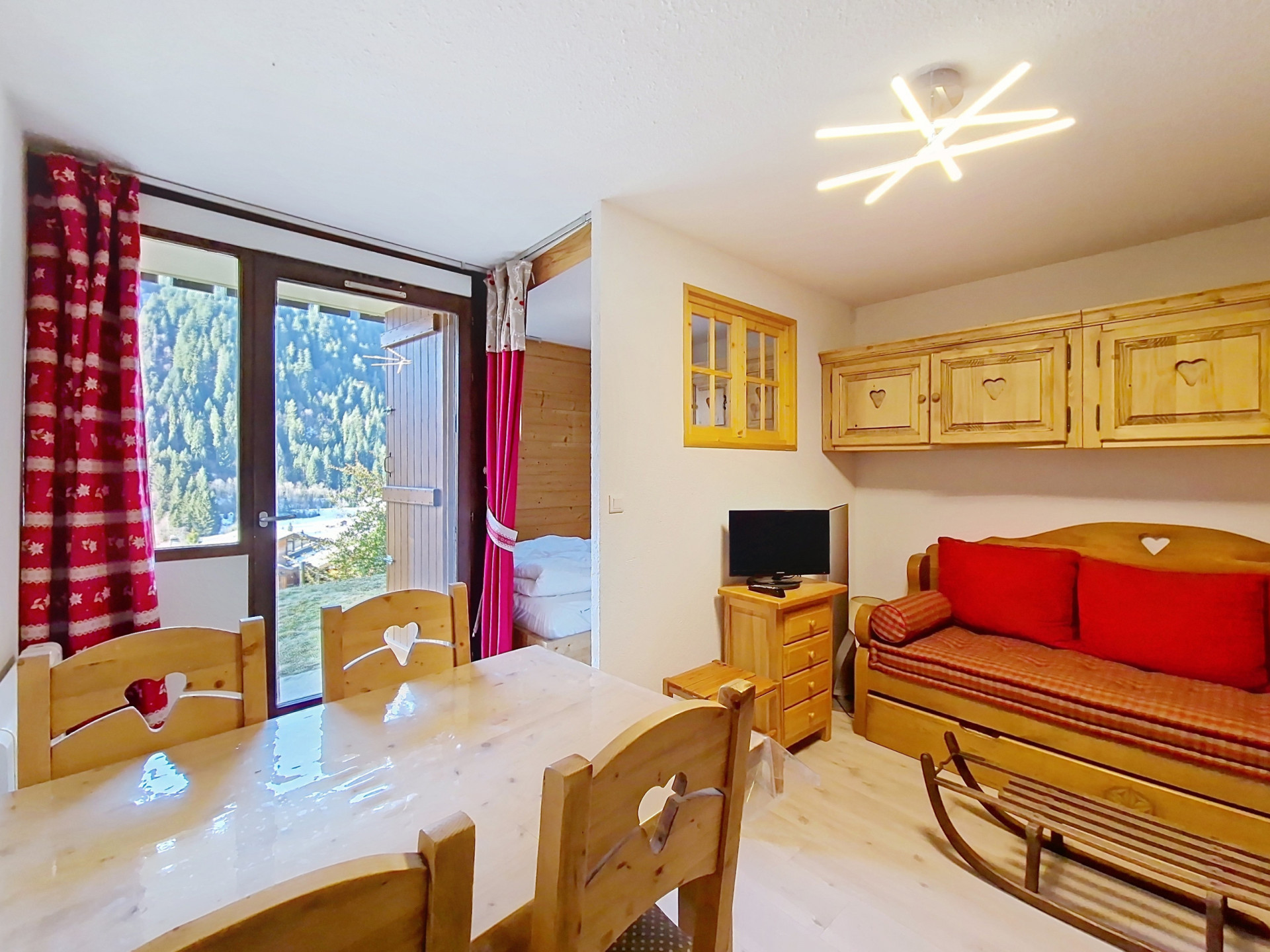 Salon Chaumière des Neiges 1003 - Châtel