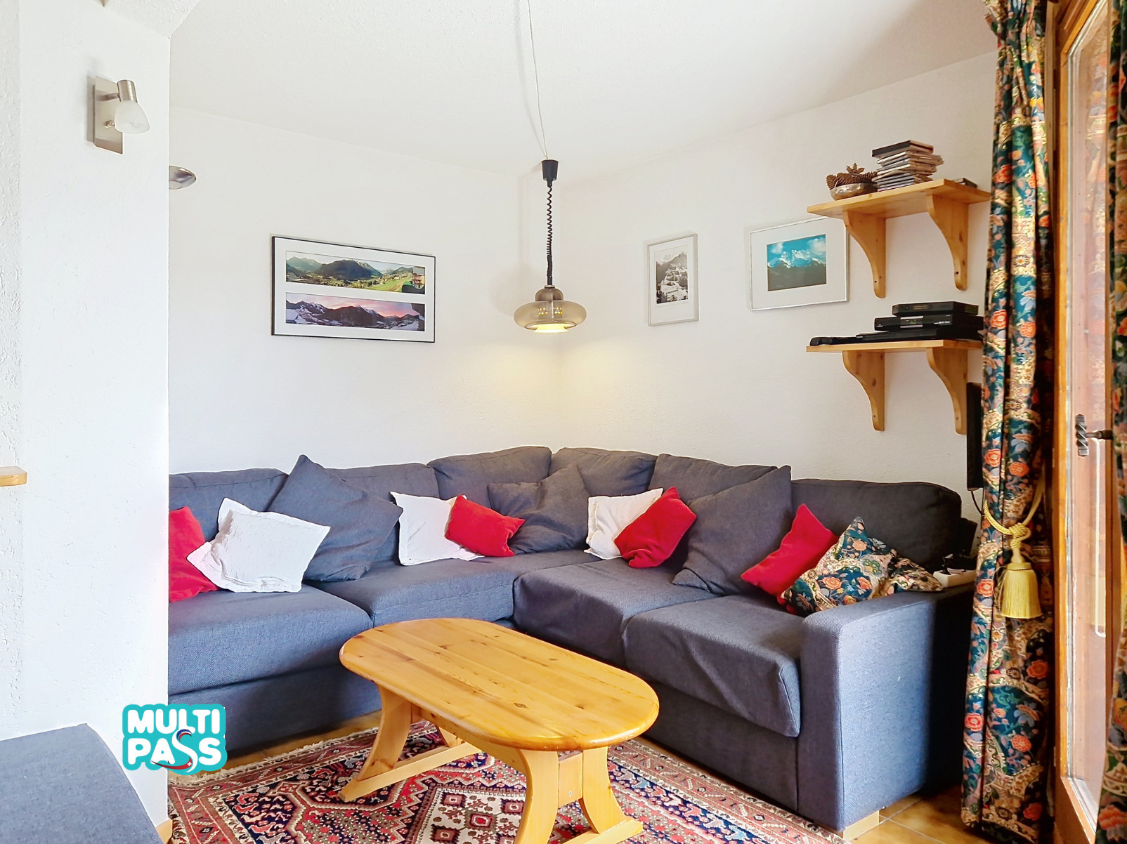 Salon Alpage E8/9 - Petit Châtel