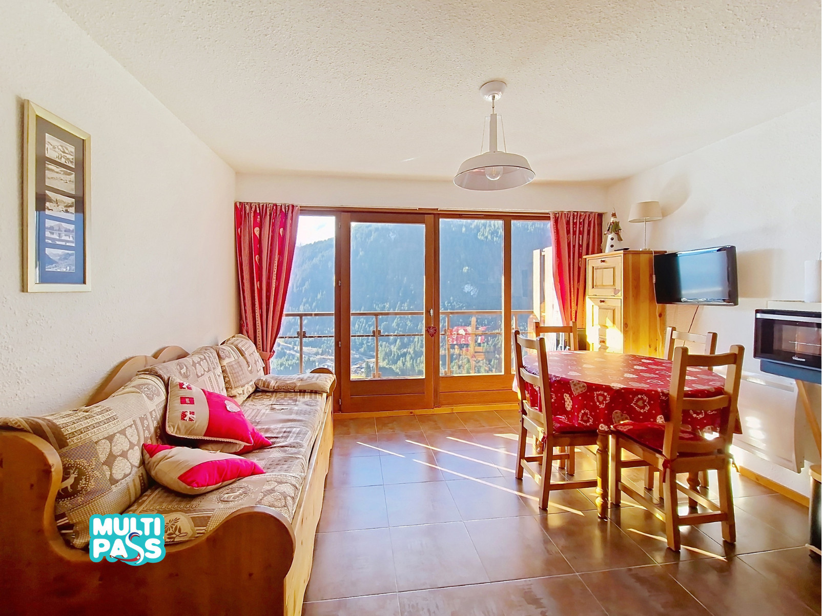 Salon Barbessine B18 - Petit Châtel