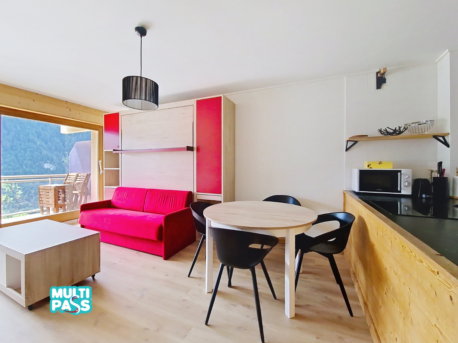 Salon Solarium 11 - Petit Châtel