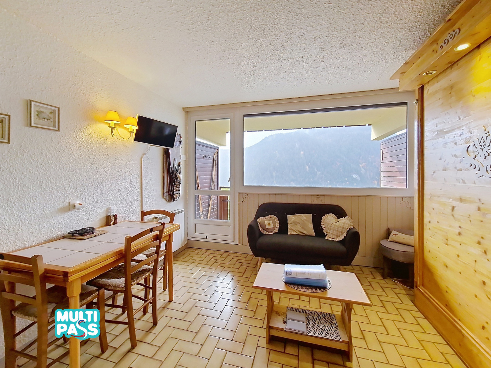 Salon Hameau des 4 saisons E88 Châtel Salon Hameau des 4 saisons E88 Châtel