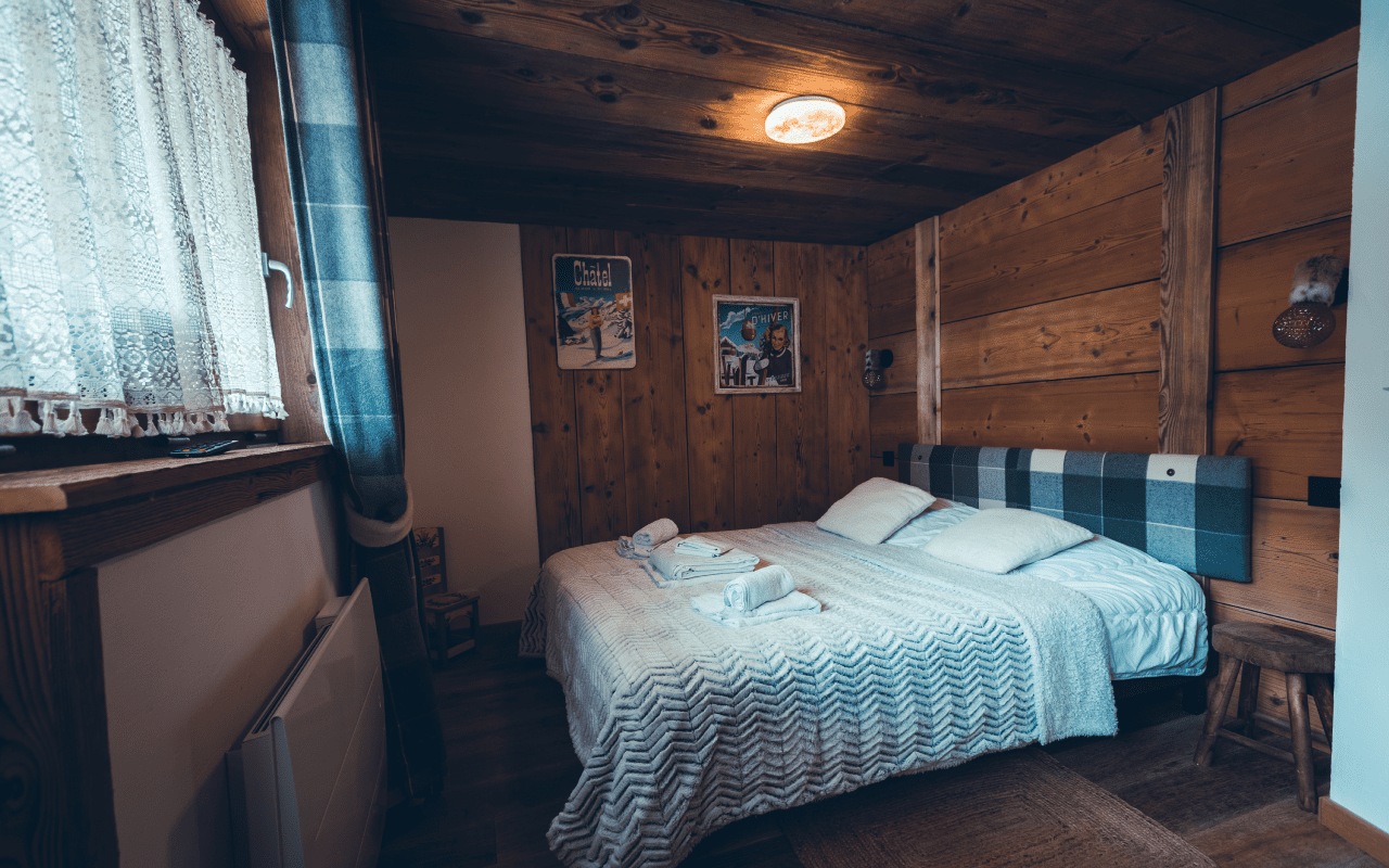 Room 476487-1146544