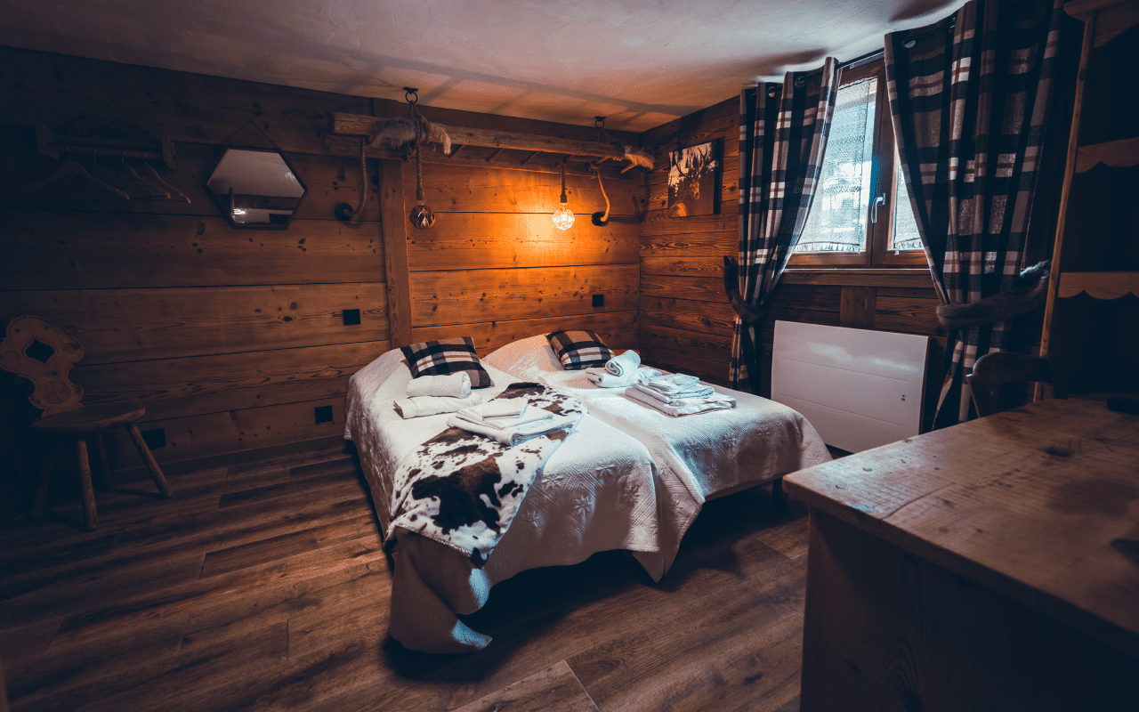 Room 476487-1146544