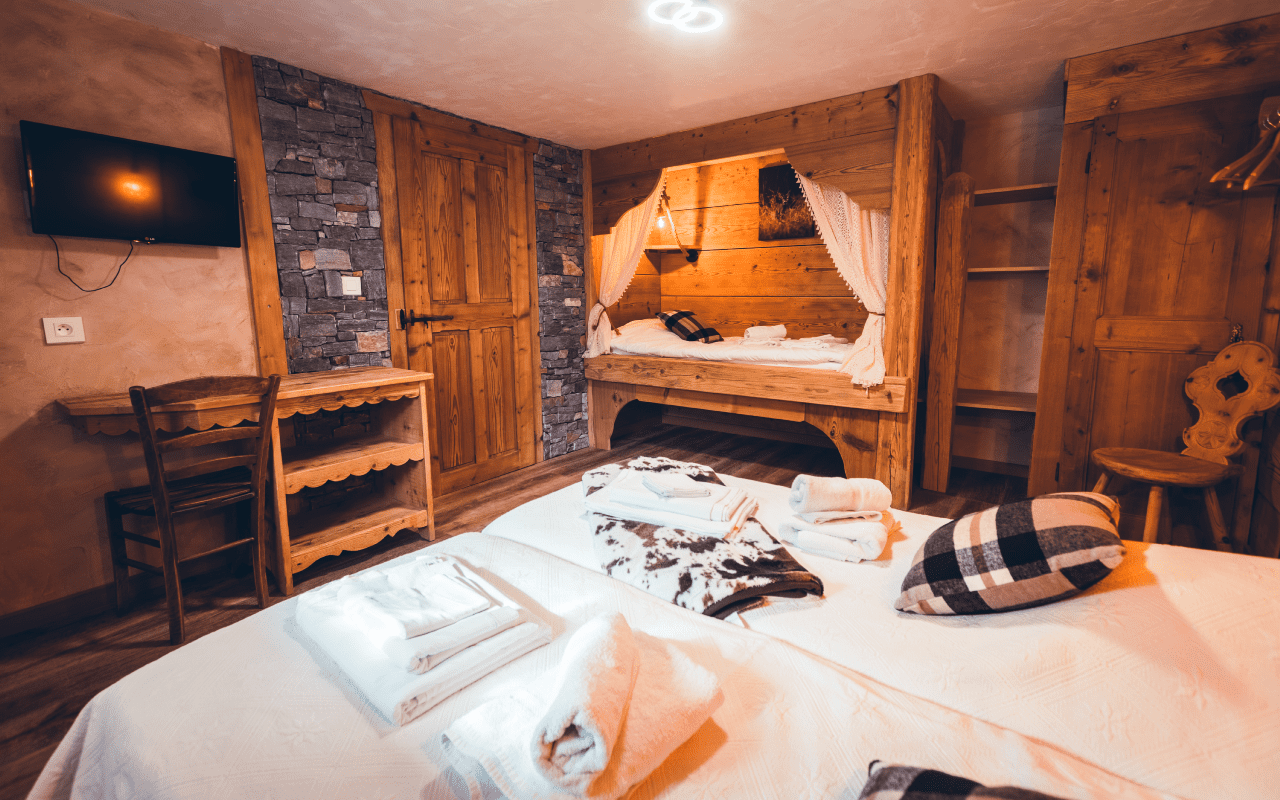 Room 476487-1146544 Room 476487-1146544