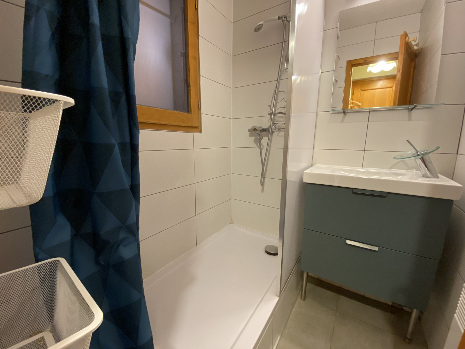 _lv_images__lot_0000000074_09_8341679 _lv_images__lot_0000000074_09_8341679