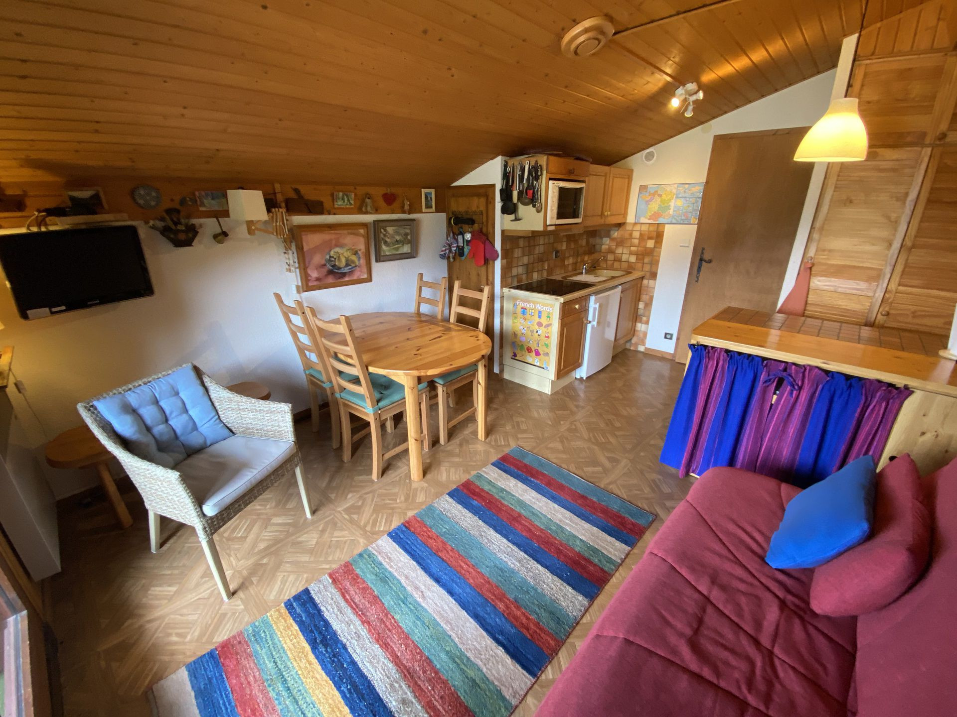 _lv_images__lot_0000000082_04_8503830 _lv_images__lot_0000000082_04_8503830