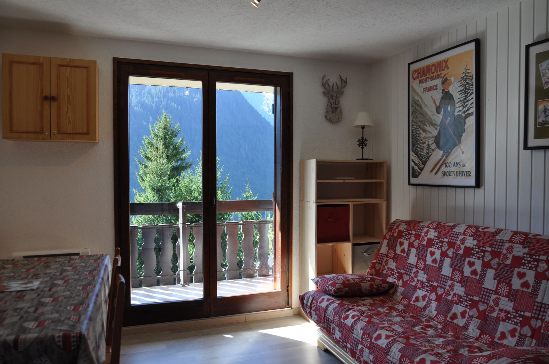 _lv_images__lot_0000000086_04_8260758 _lv_images__lot_0000000086_04_8260758