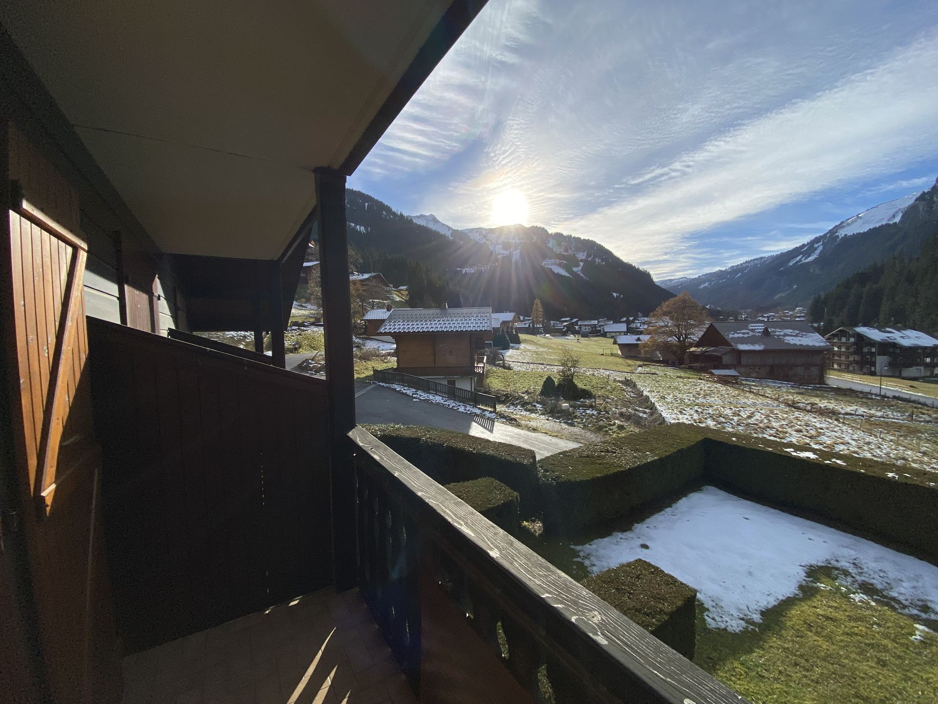 _lv_images__lot_0000000093_09_8818316 _lv_images__lot_0000000093_09_8818316