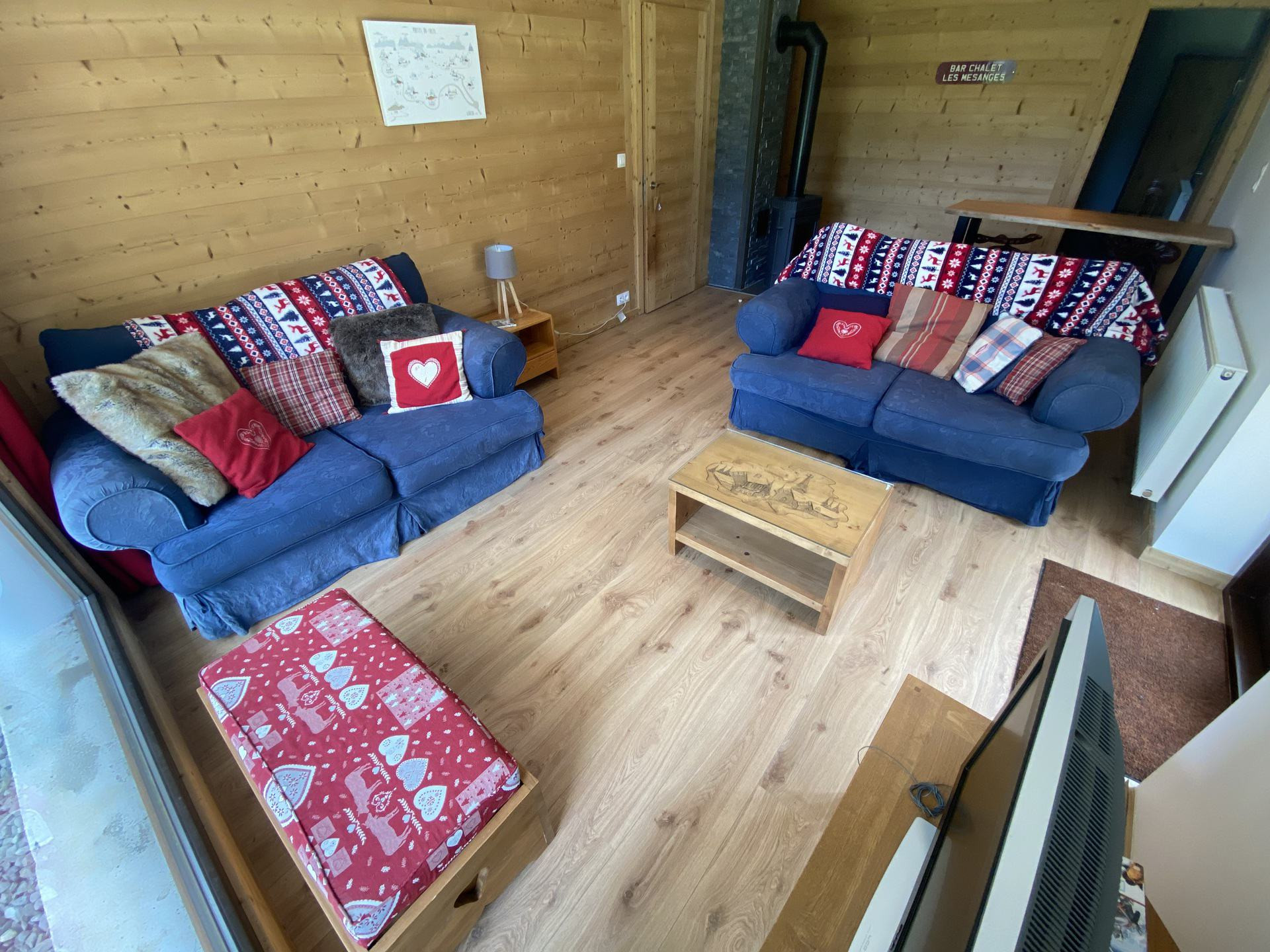 _lv_images__lot_0000000095_12_8336889