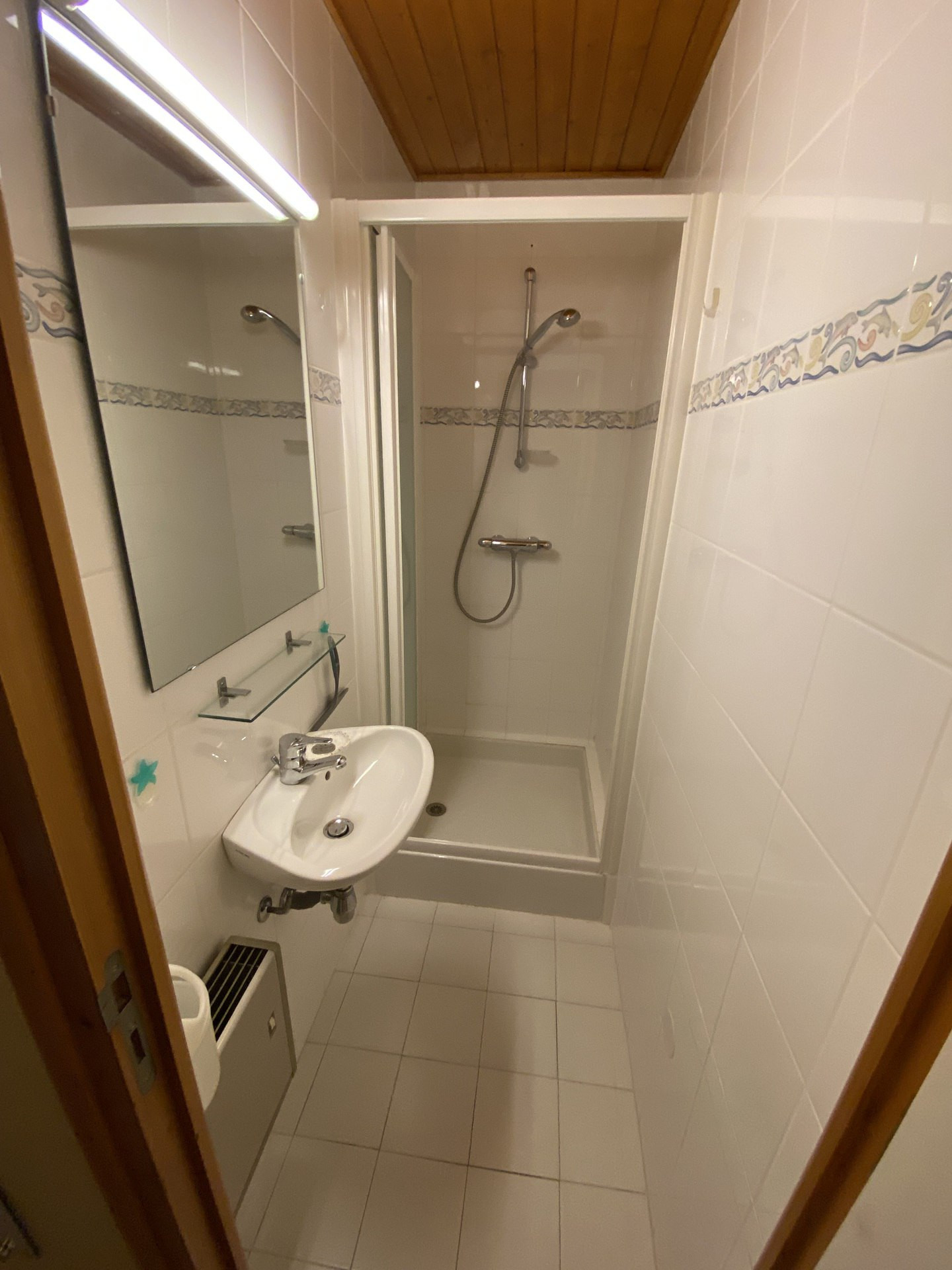 _lv_images__lot_0000000097_15_8226071 _lv_images__lot_0000000097_15_8226071