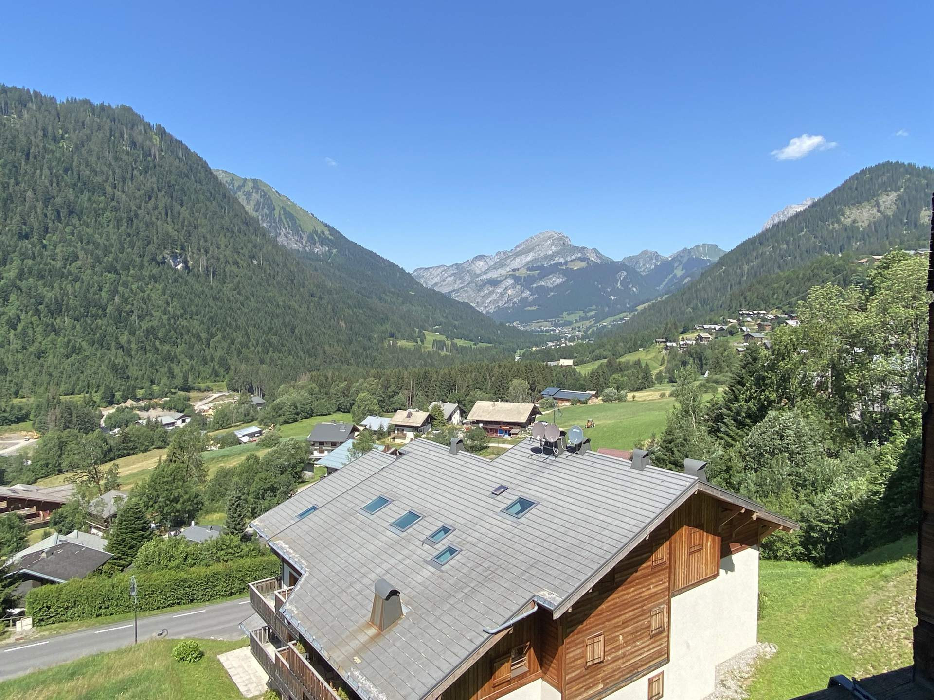 _lv_images__lot_0000000097_16_8211369 _lv_images__lot_0000000097_16_8211369