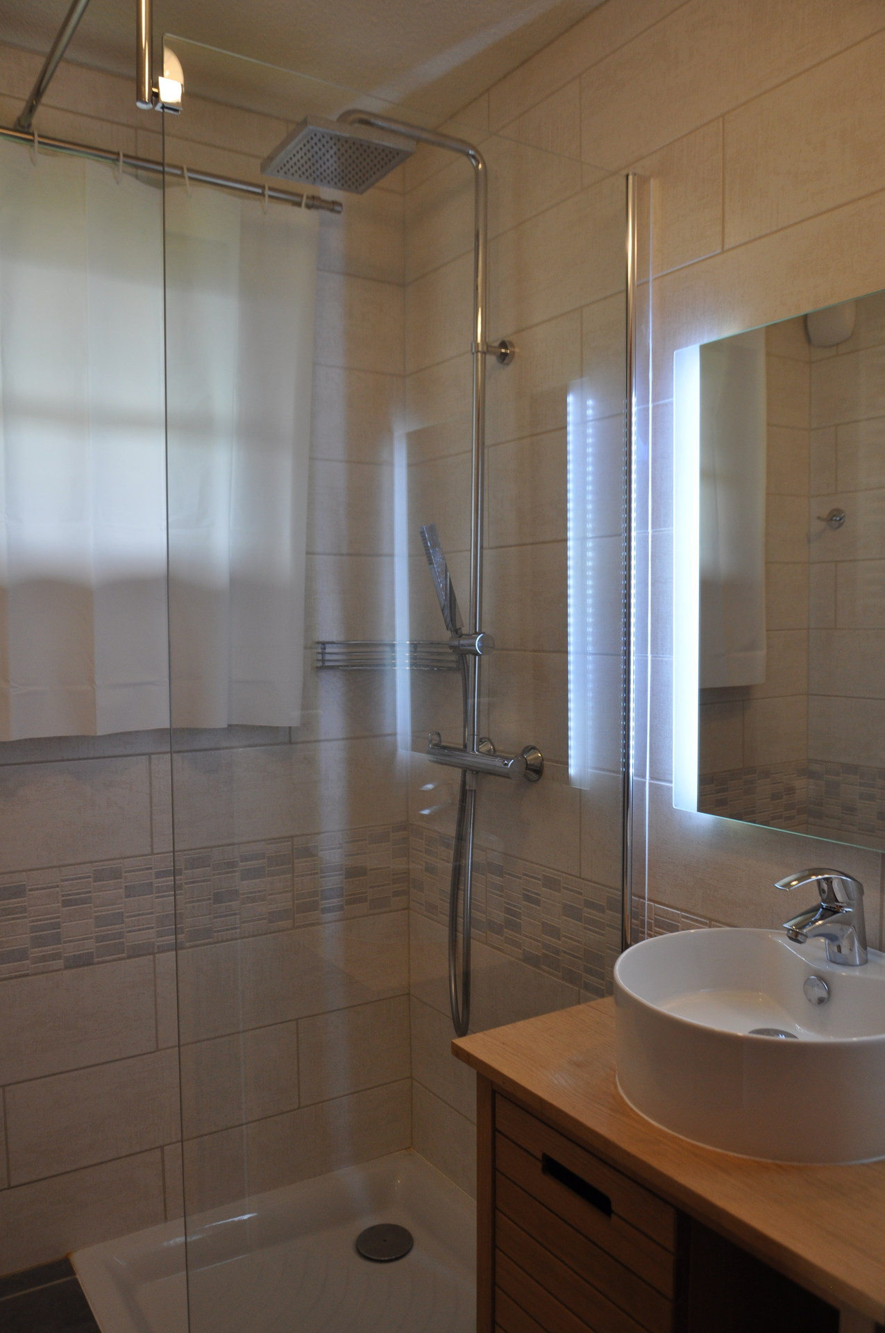 _lv_images__lot_0000000114_07_8224919 _lv_images__lot_0000000114_07_8224919