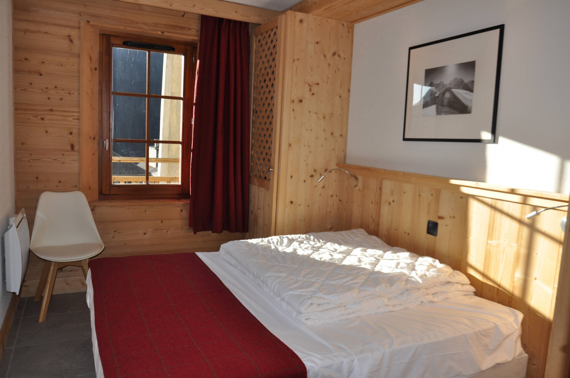 _lv_images__lot_0000000115_06_8503465