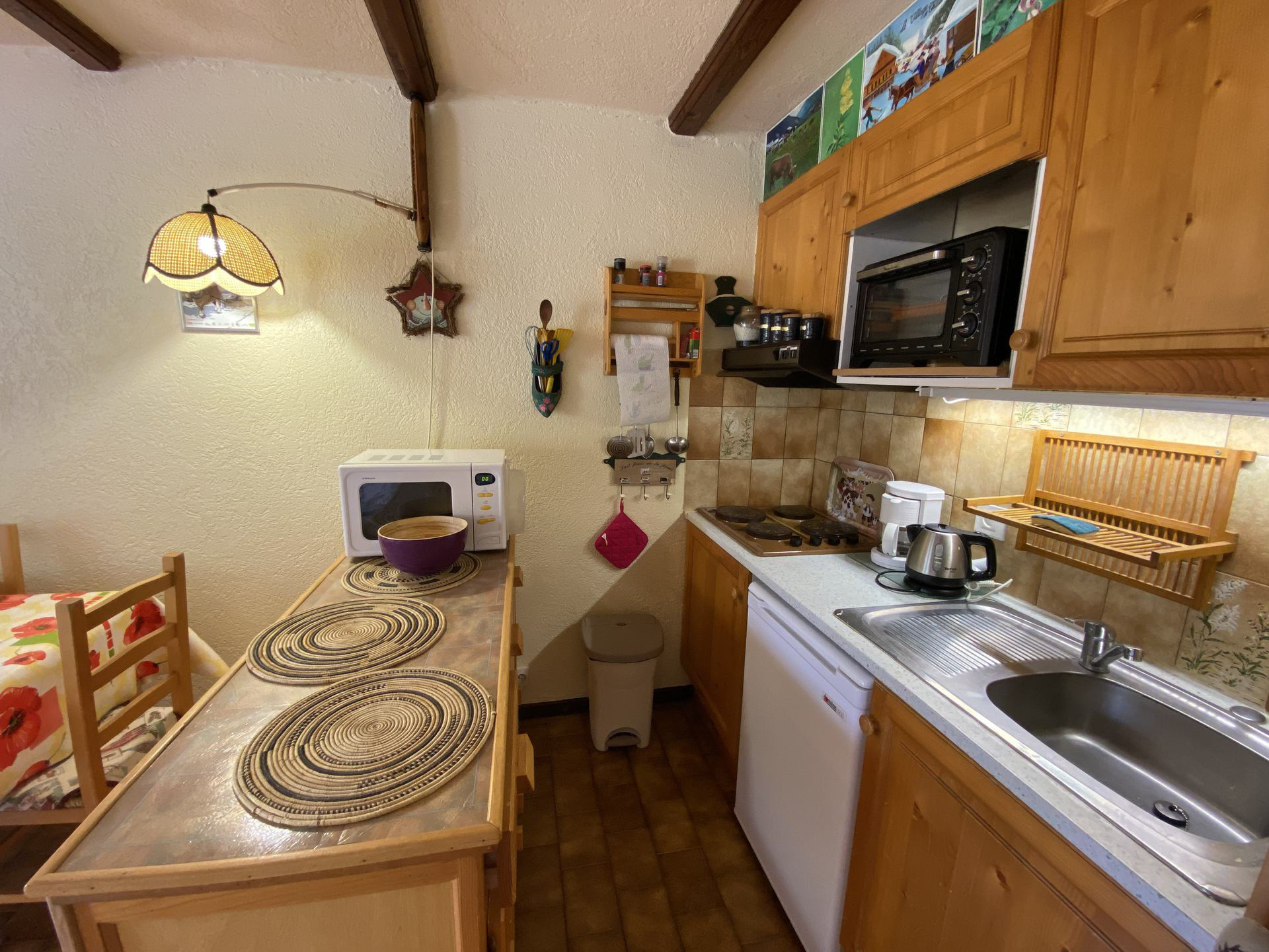 _lv_images__lot_0000000116_05_8250116