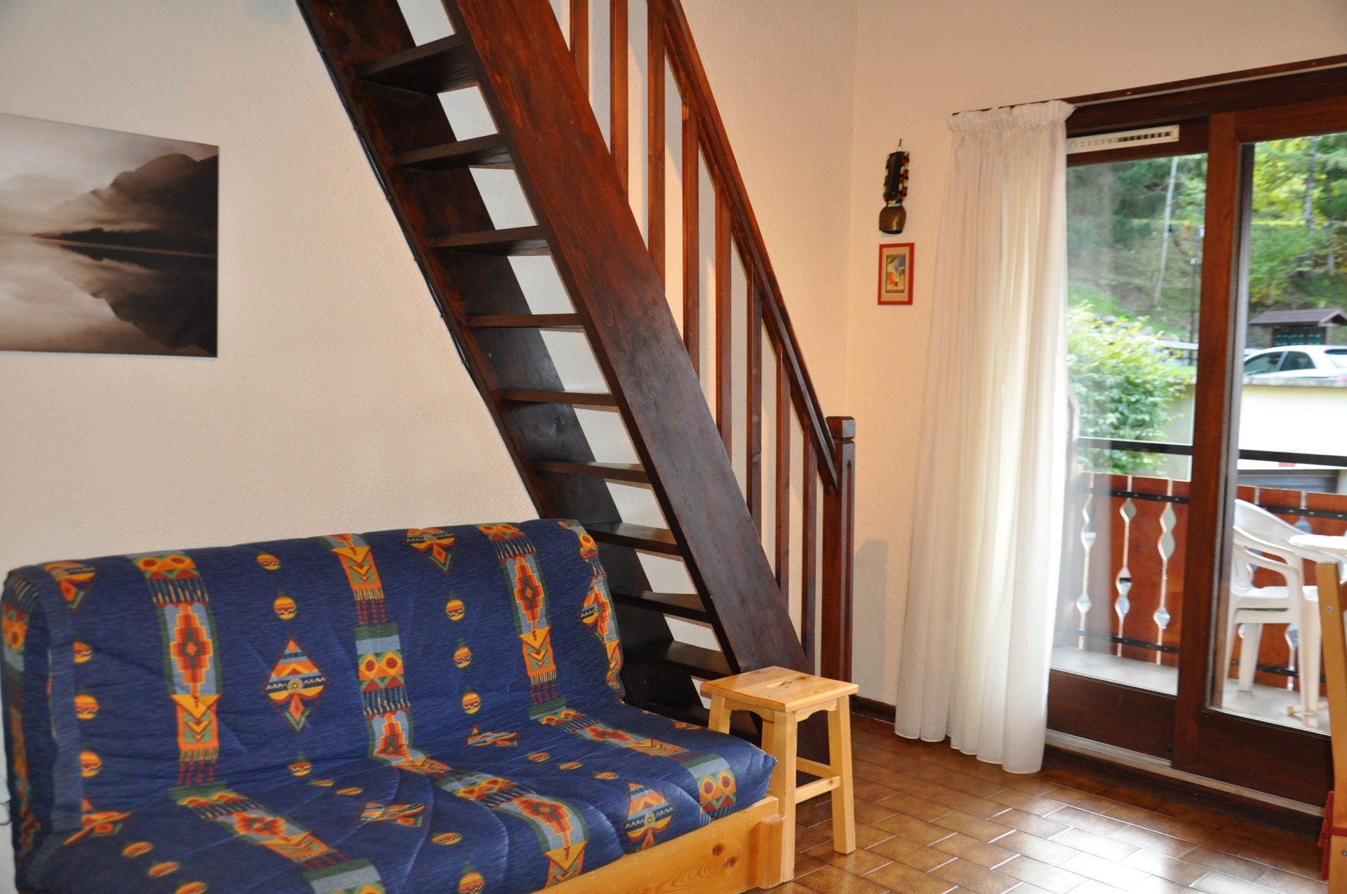 _lv_images__lot_0000000119_02_8503610