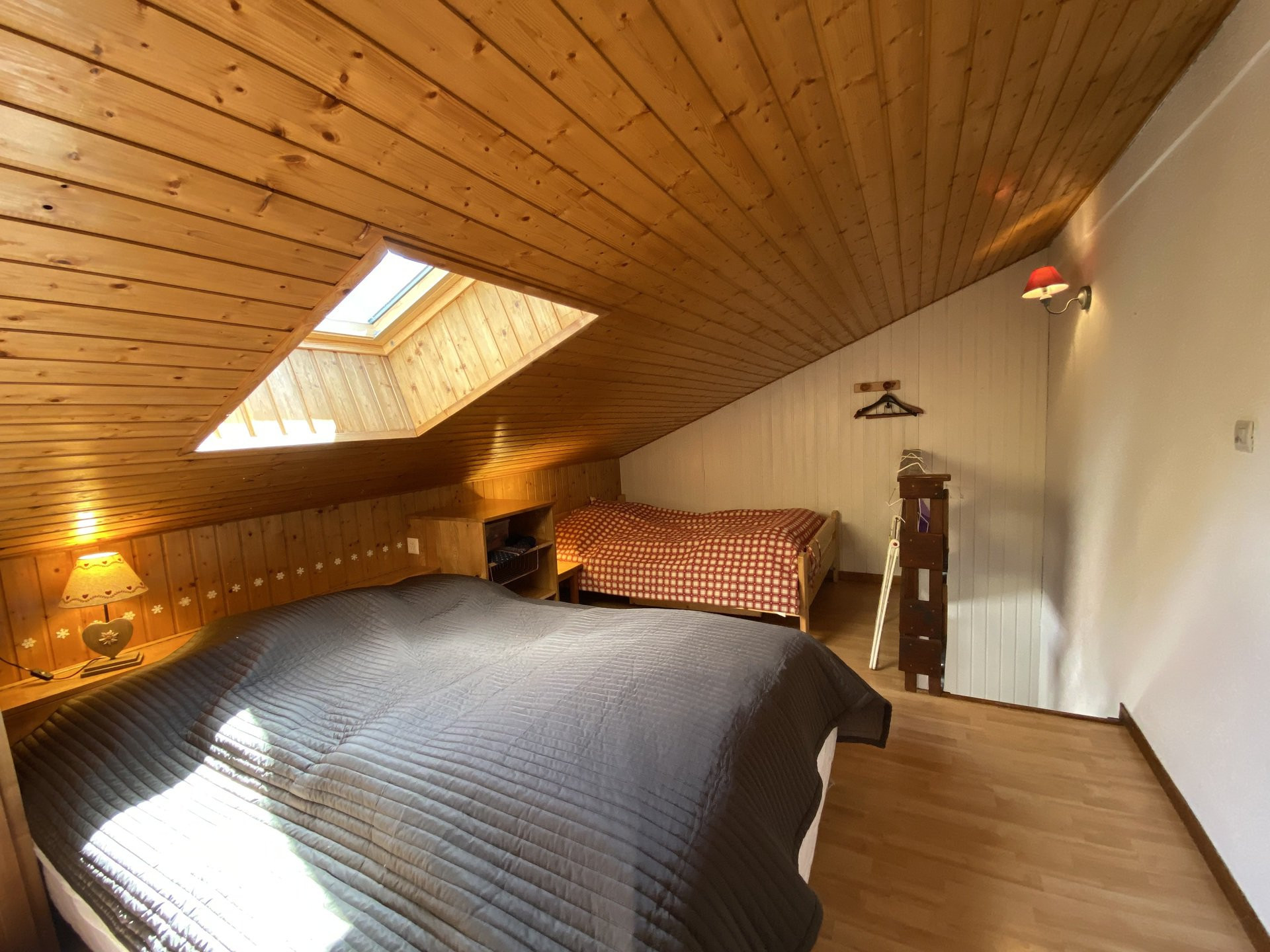 _lv_images__lot_0000000121_05_8264809 _lv_images__lot_0000000121_05_8264809