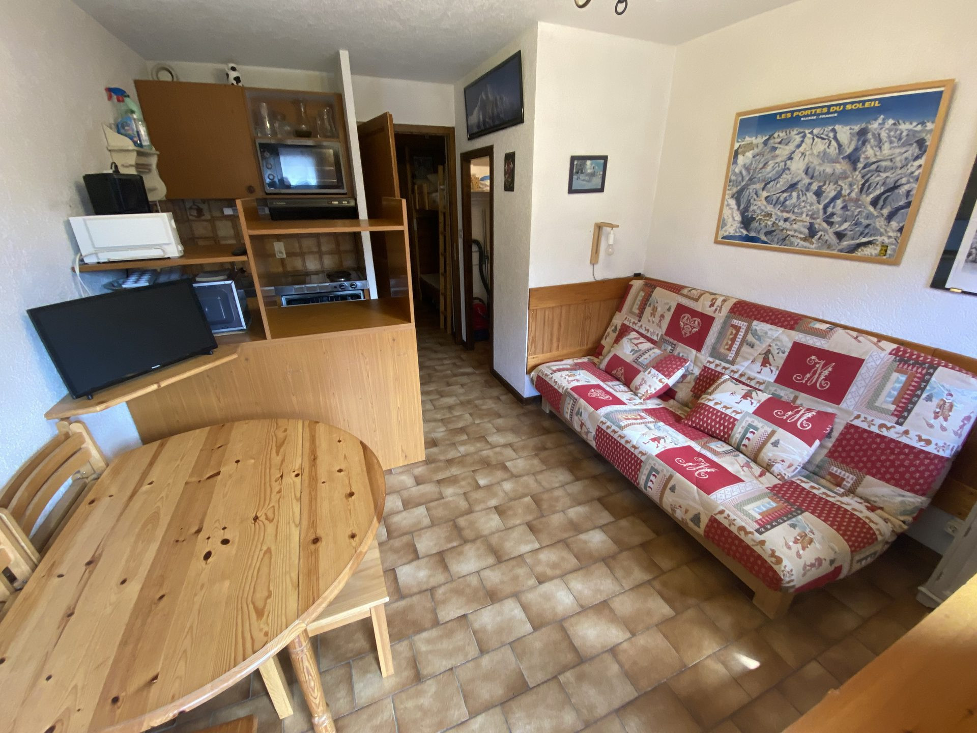 _lv_images__lot_0000000125_02_8341960 _lv_images__lot_0000000125_02_8341960