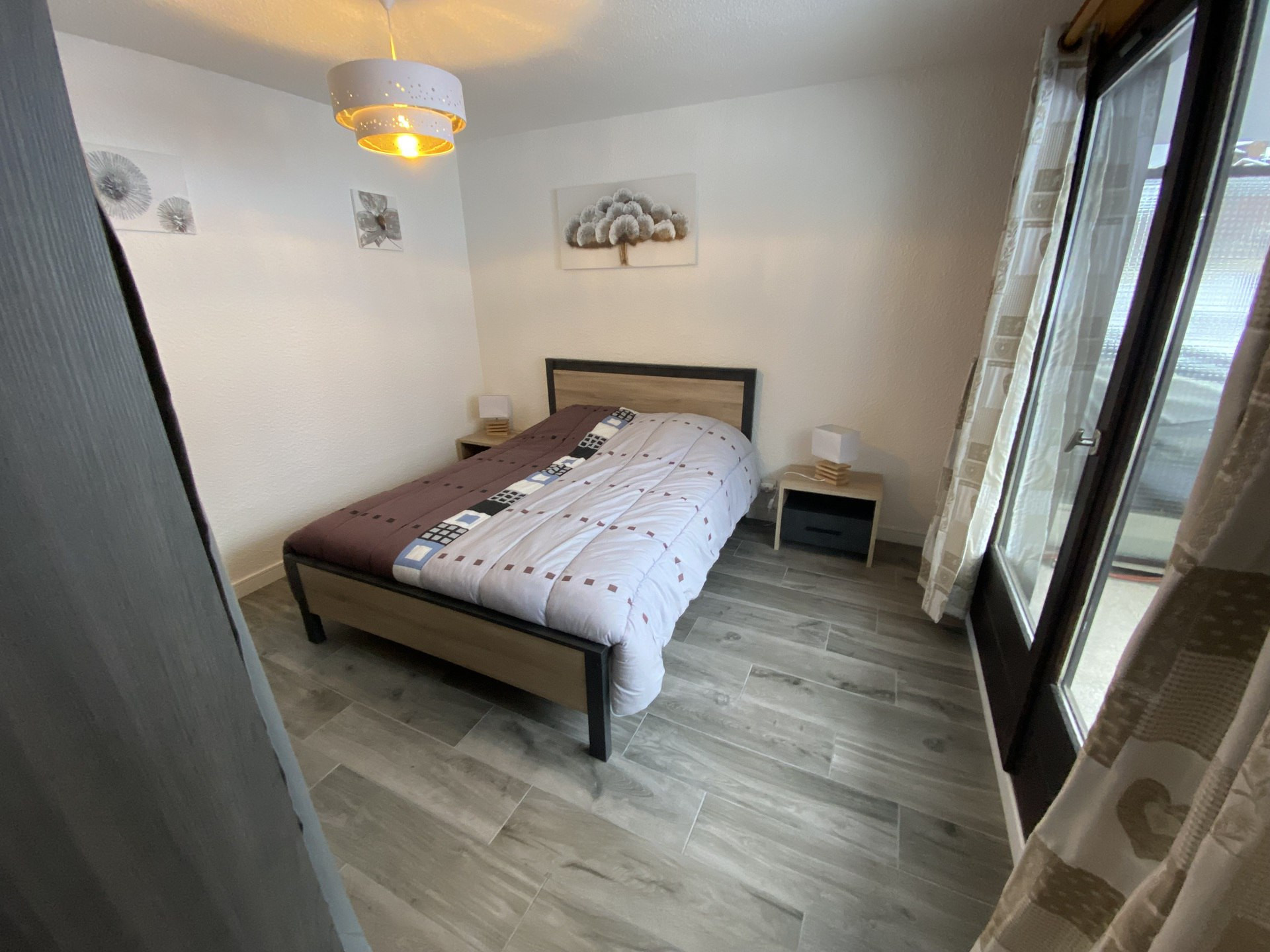 _lv_images__lot_0000000130_07_8503530 _lv_images__lot_0000000130_07_8503530