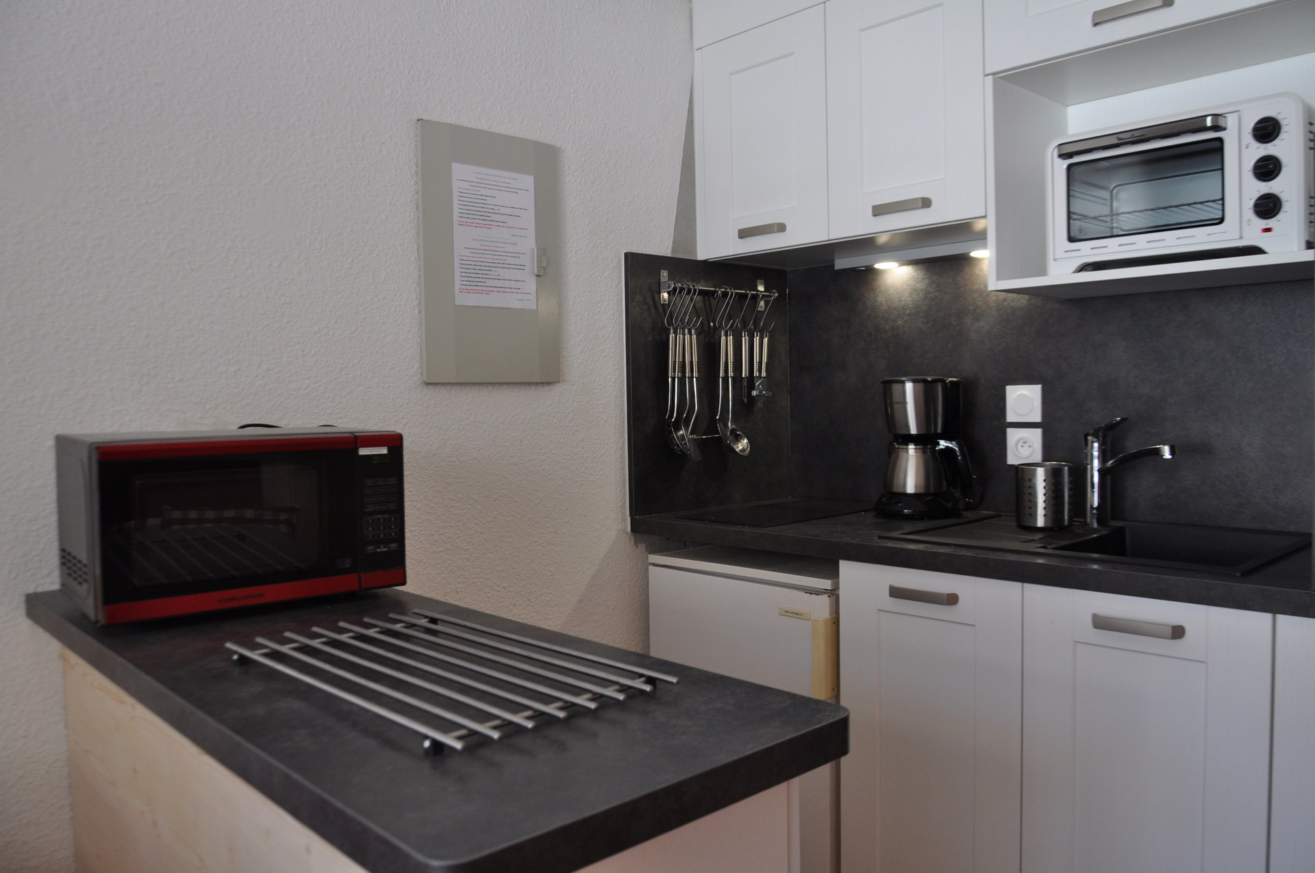 _lv_images__lot_0000000131_03_8218503 _lv_images__lot_0000000131_03_8218503