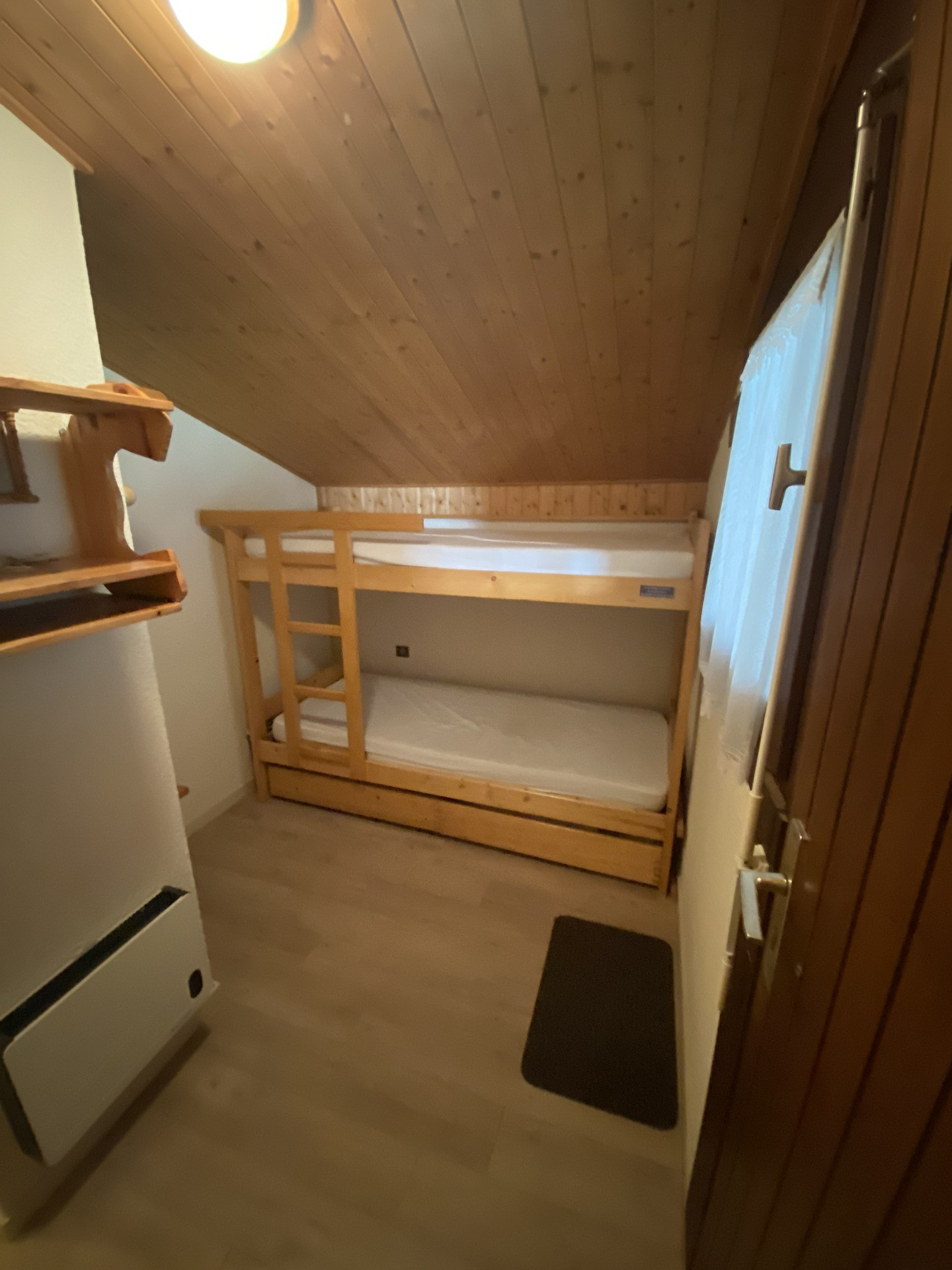 _lv_images__lot_0000000132_11_8279433 _lv_images__lot_0000000132_11_8279433