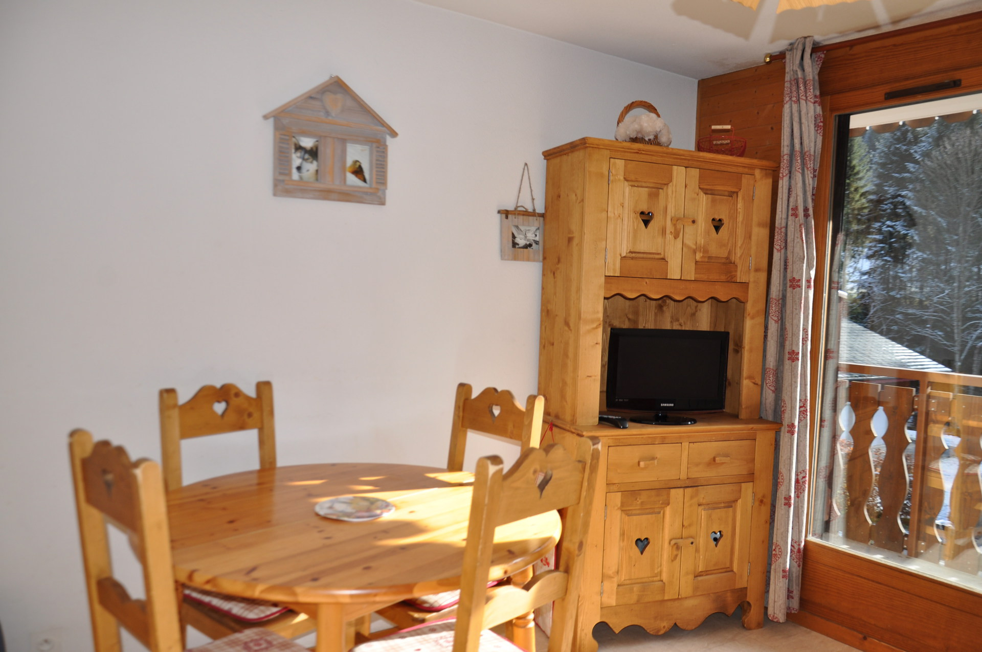 _lv_images__lot_0000000133_02_8529356 _lv_images__lot_0000000133_02_8529356