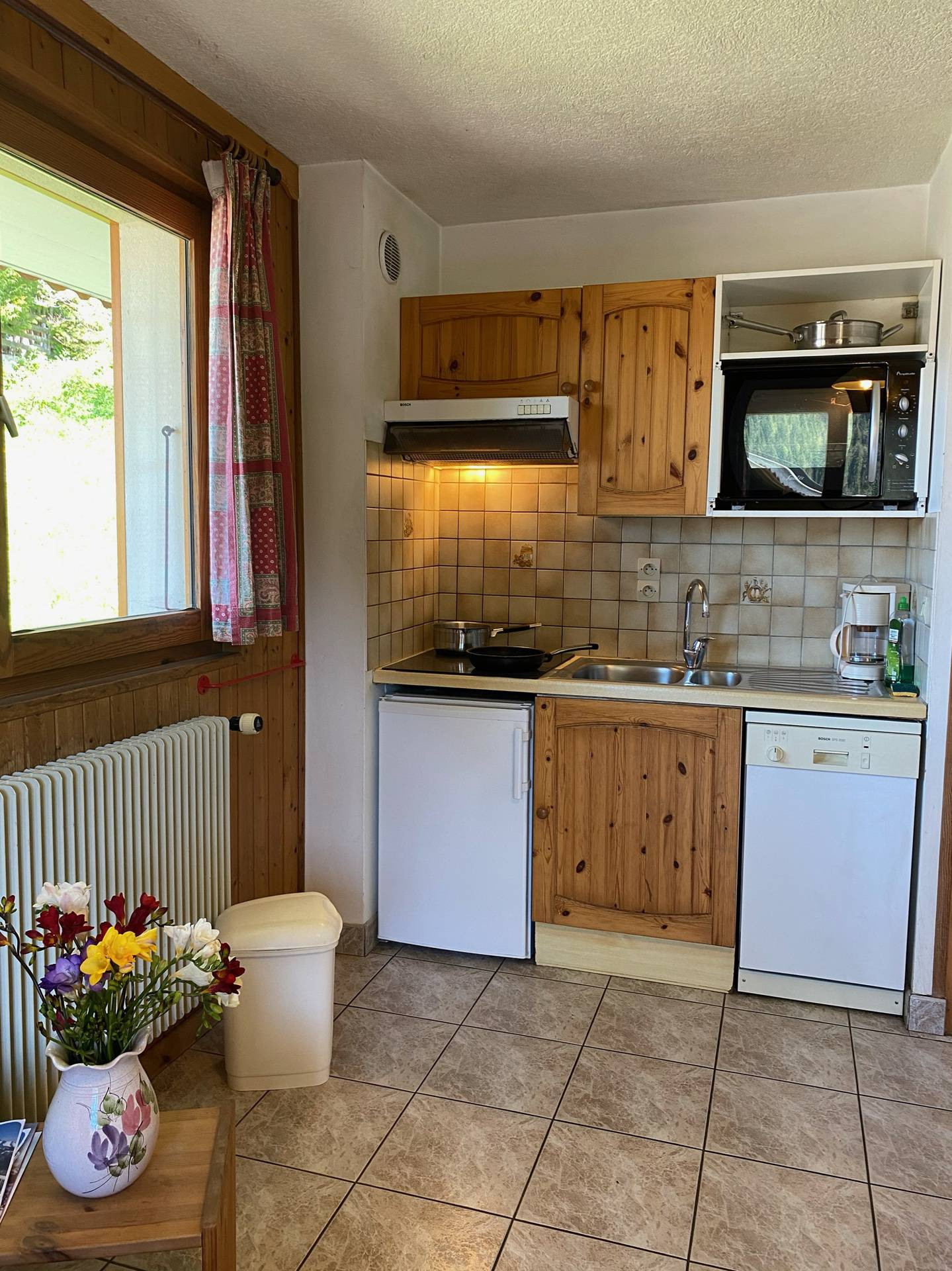 _lv_images__lot_0000000141_04_8545986 _lv_images__lot_0000000141_04_8545986