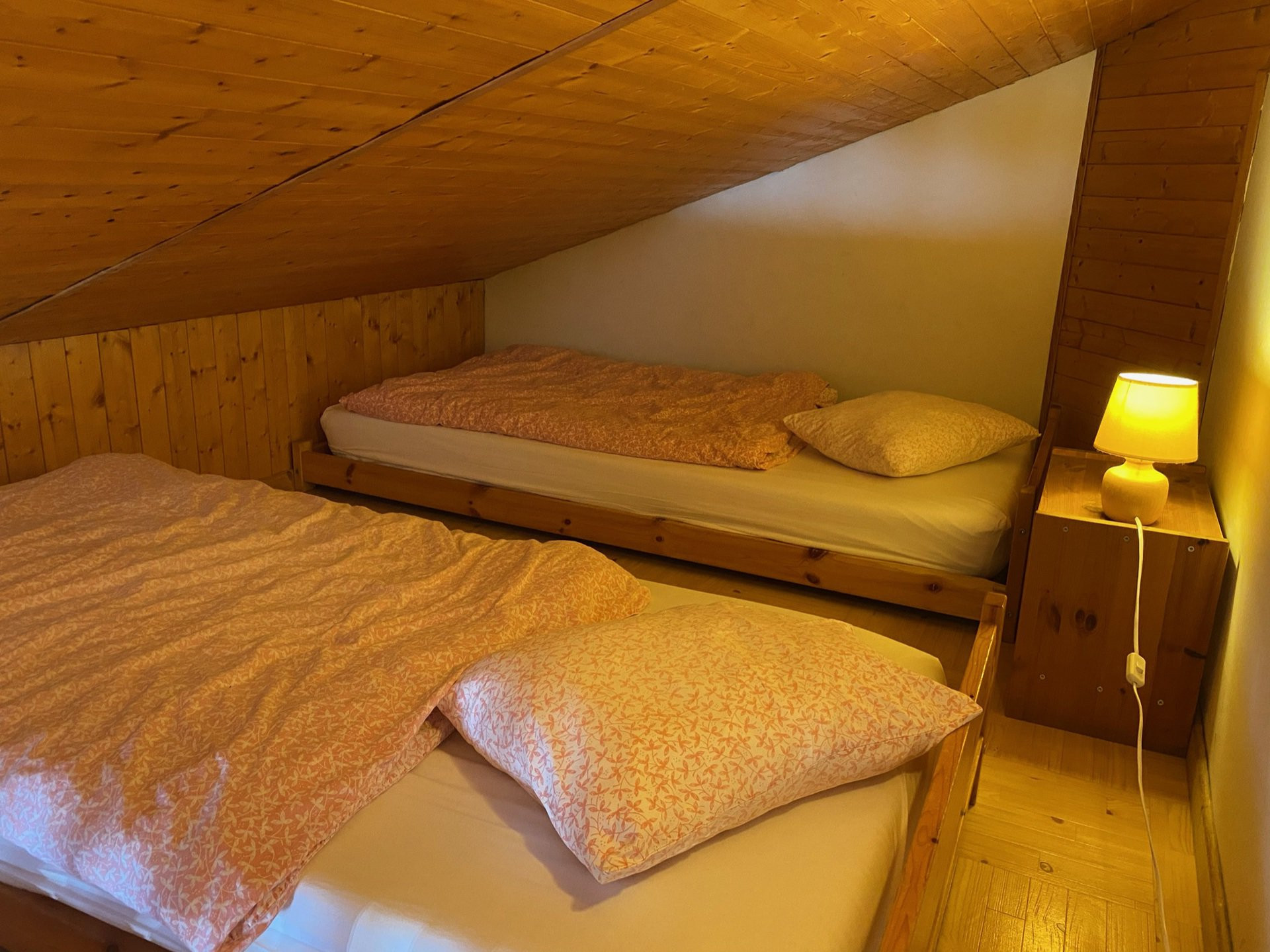 _lv_images__lot_0000000144_12_8223901 _lv_images__lot_0000000144_12_8223901