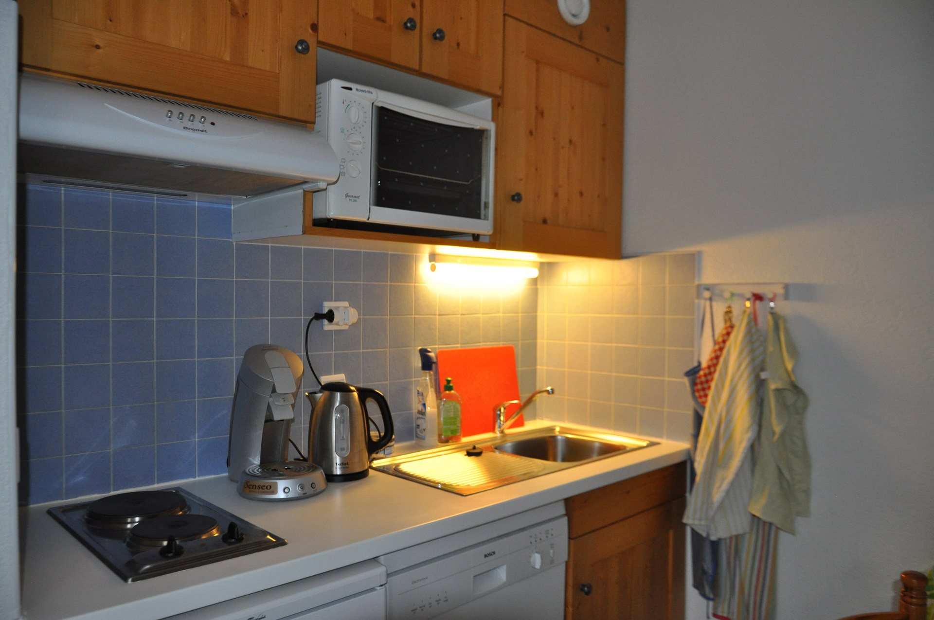 _lv_images__lot_0000000149_06_8302790 _lv_images__lot_0000000149_06_8302790