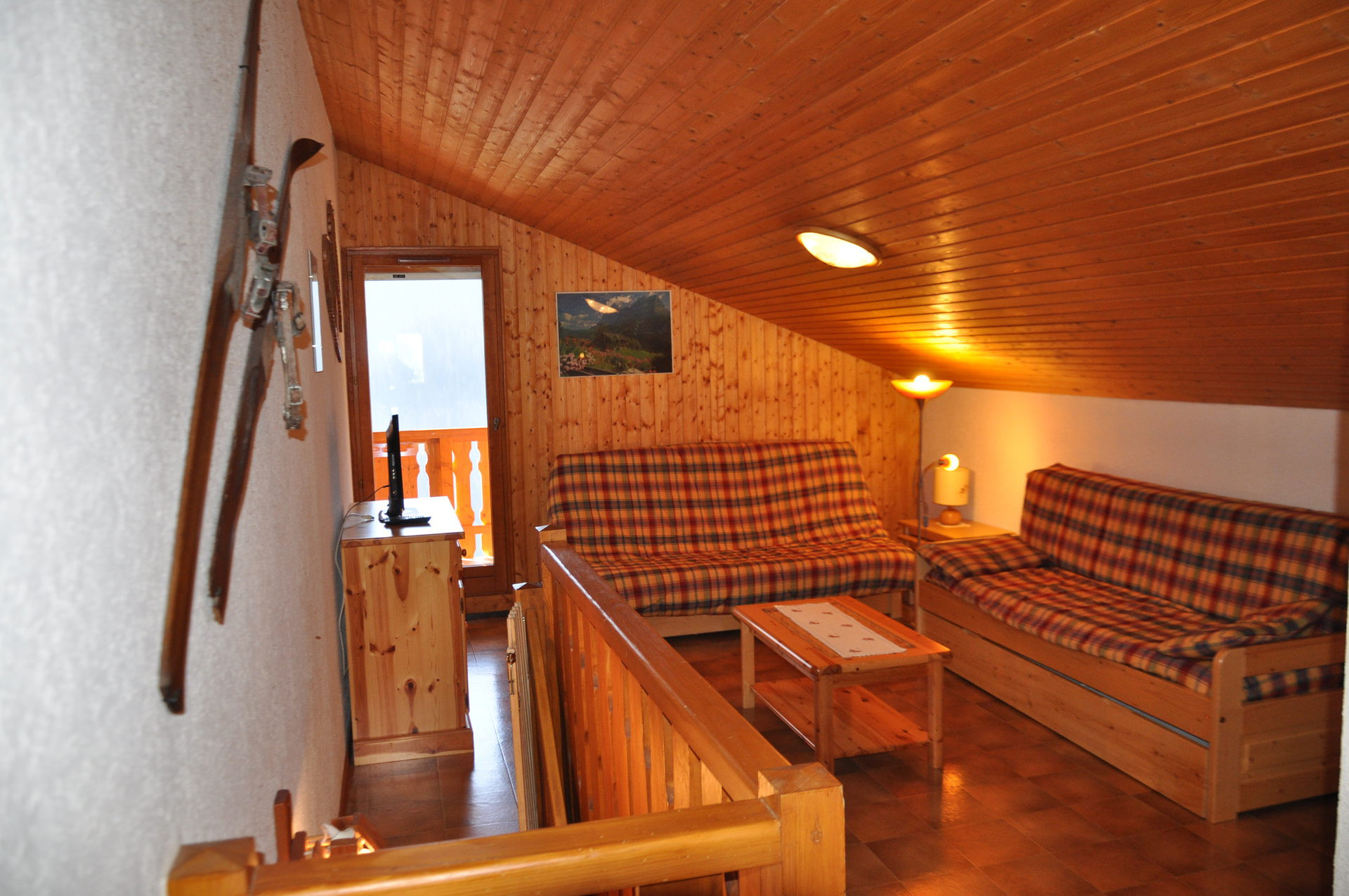 _lv_images__lot_0000000157_02_8503447 _lv_images__lot_0000000157_02_8503447