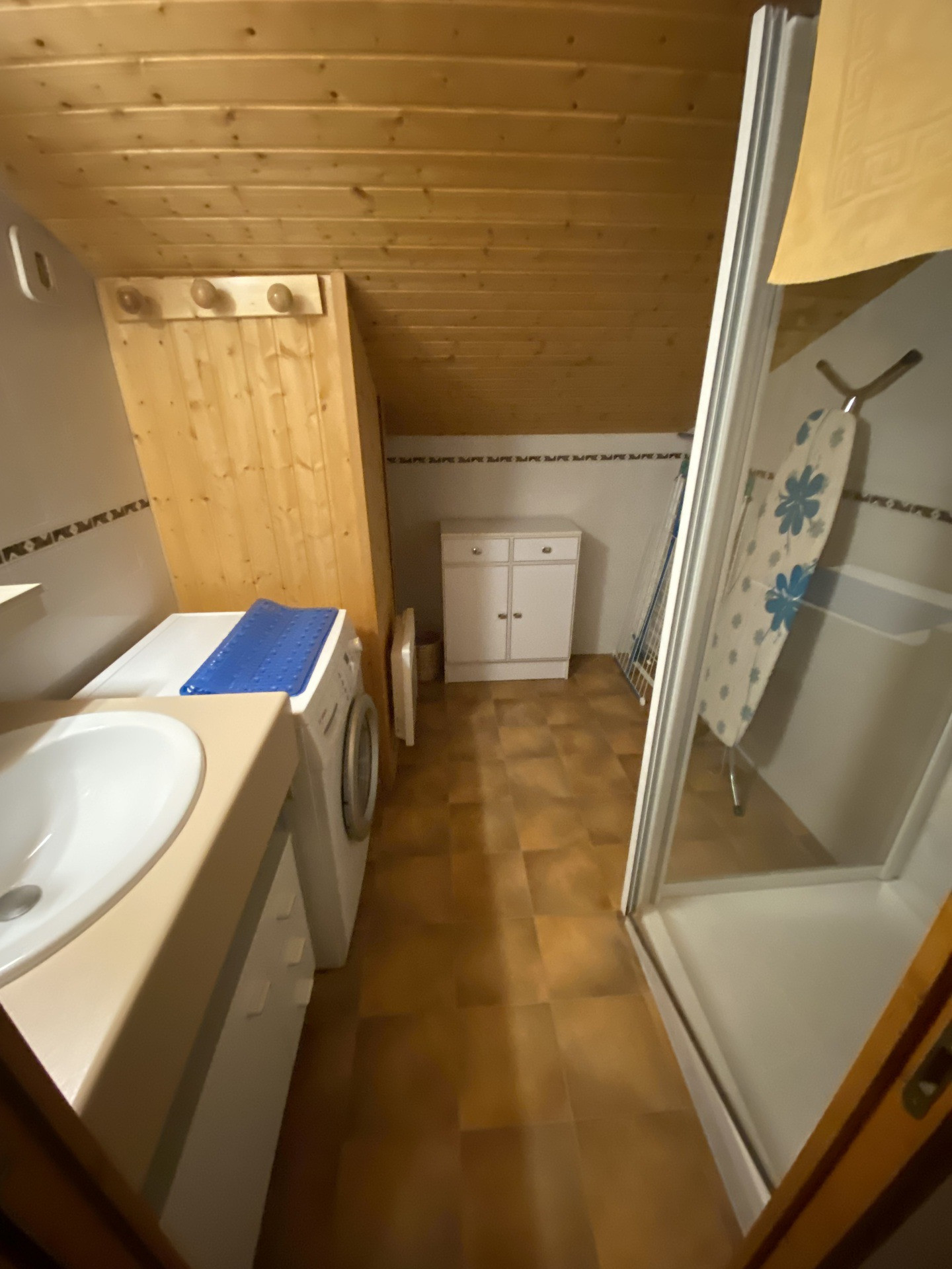 _lv_images__lot_0000000157_14_8205063 _lv_images__lot_0000000157_14_8205063