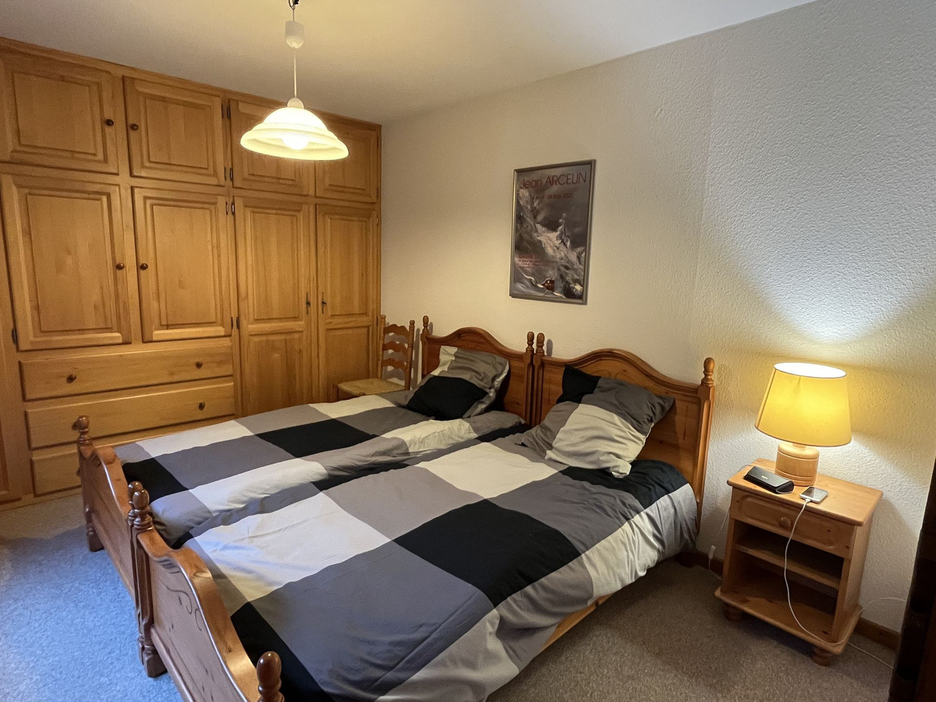 _lv_images__lot_0000000170_05_8262780