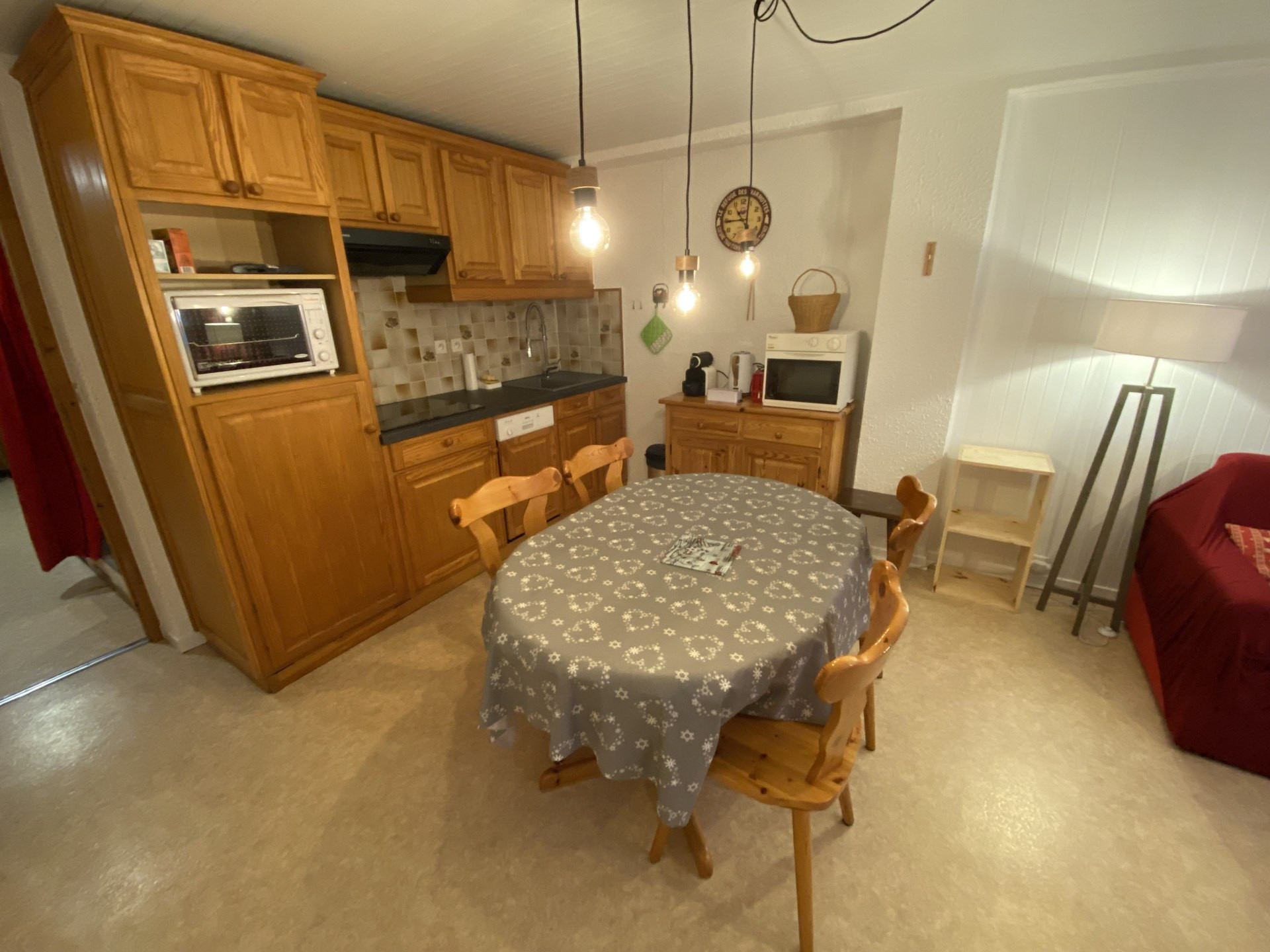 _lv_images__lot_0000000201_04_8557165 _lv_images__lot_0000000201_04_8557165