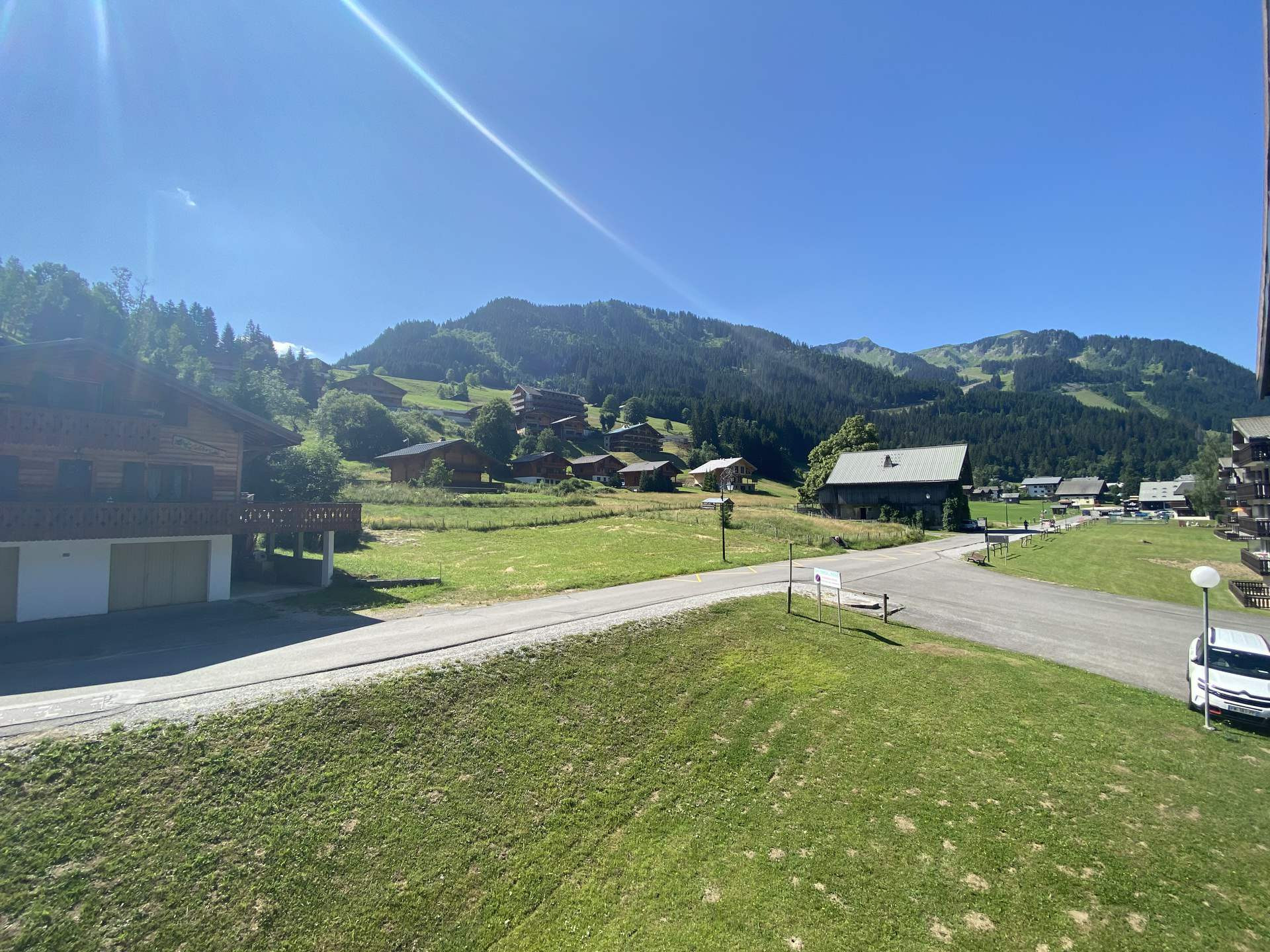 _lv_images__lot_0000000202_13_8458643