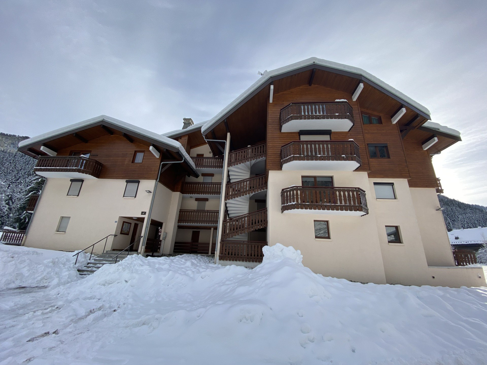 _lv_images__lot_0000000211_08_8504226 _lv_images__lot_0000000211_08_8504226